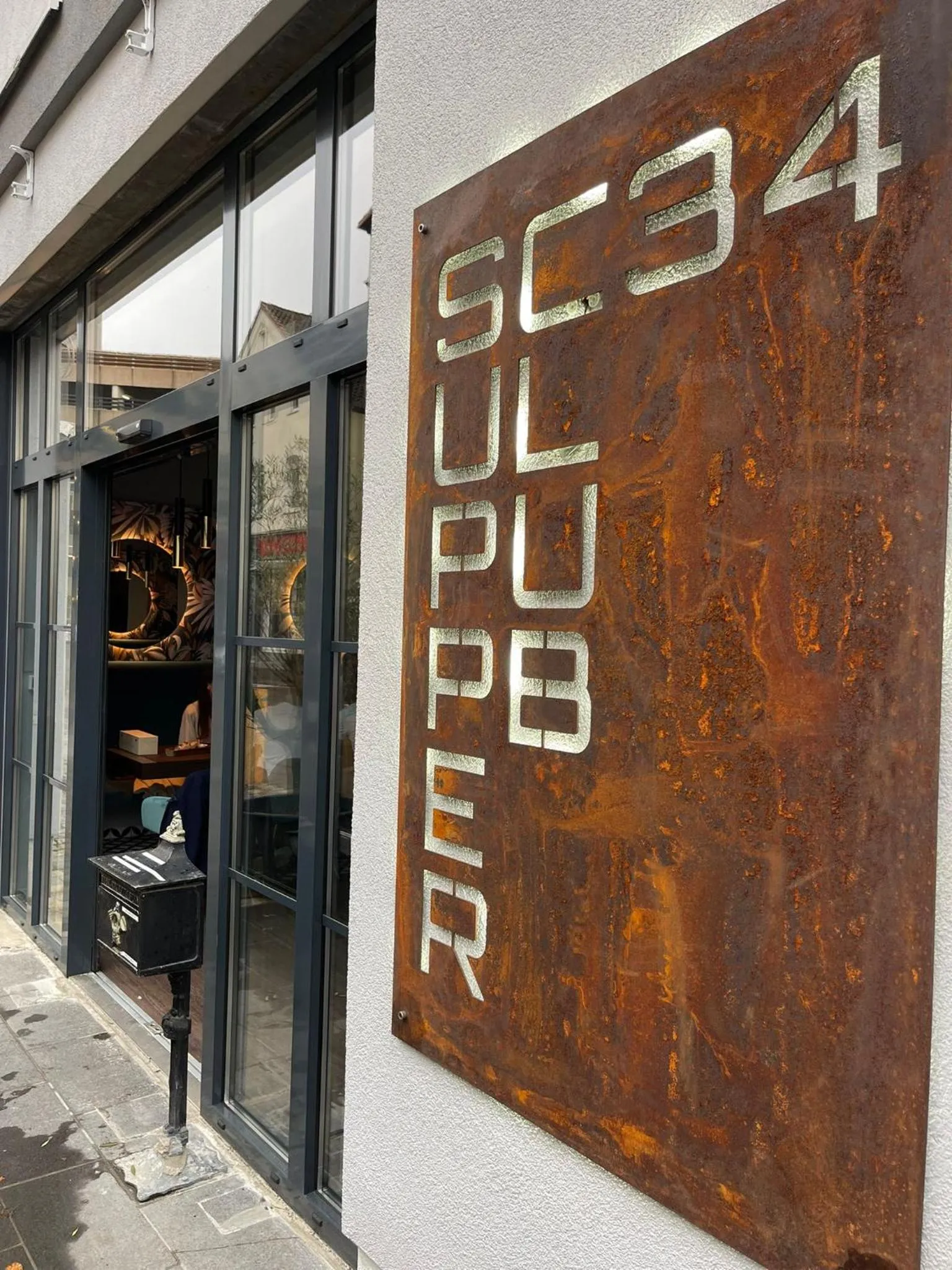 Restaurant/places to eat in Hotel Königshof am Funkturm