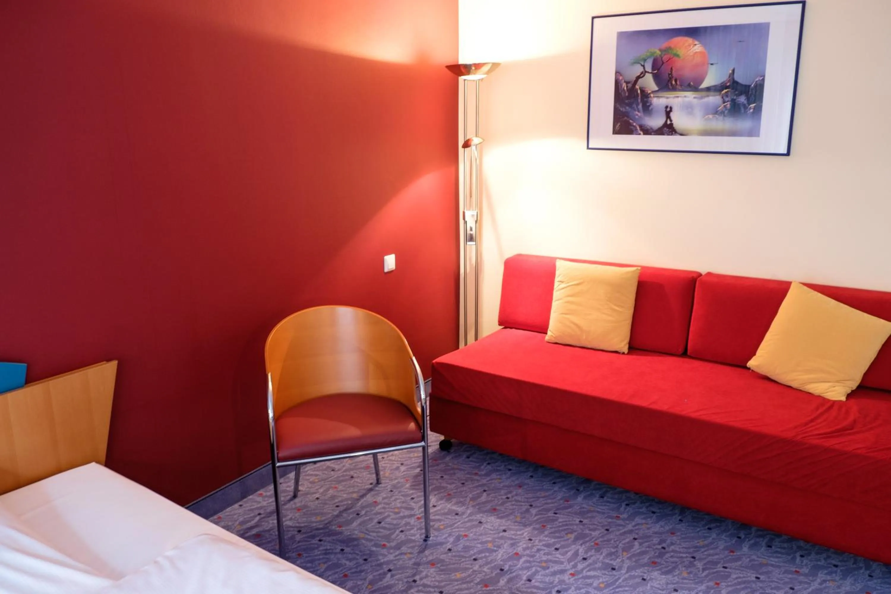 Decorative detail, Bed in Hotel Königshof am Funkturm