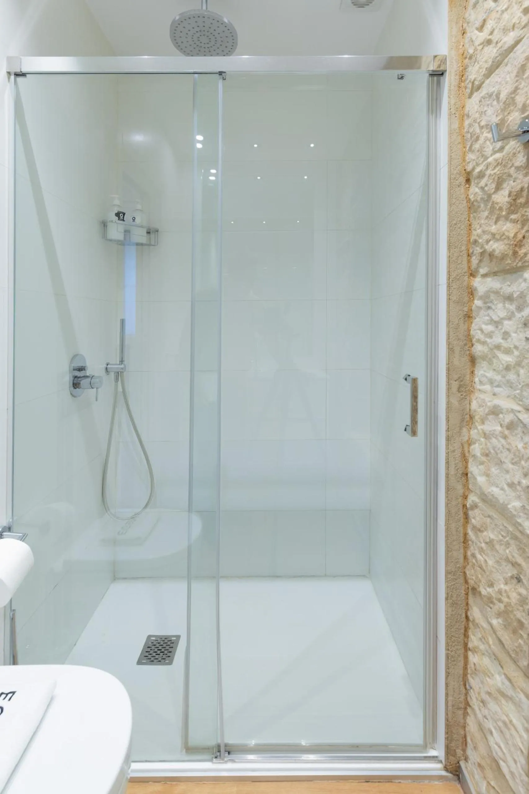 Bathroom in Zigordia 9-Vivienda muy bien situada by Egona