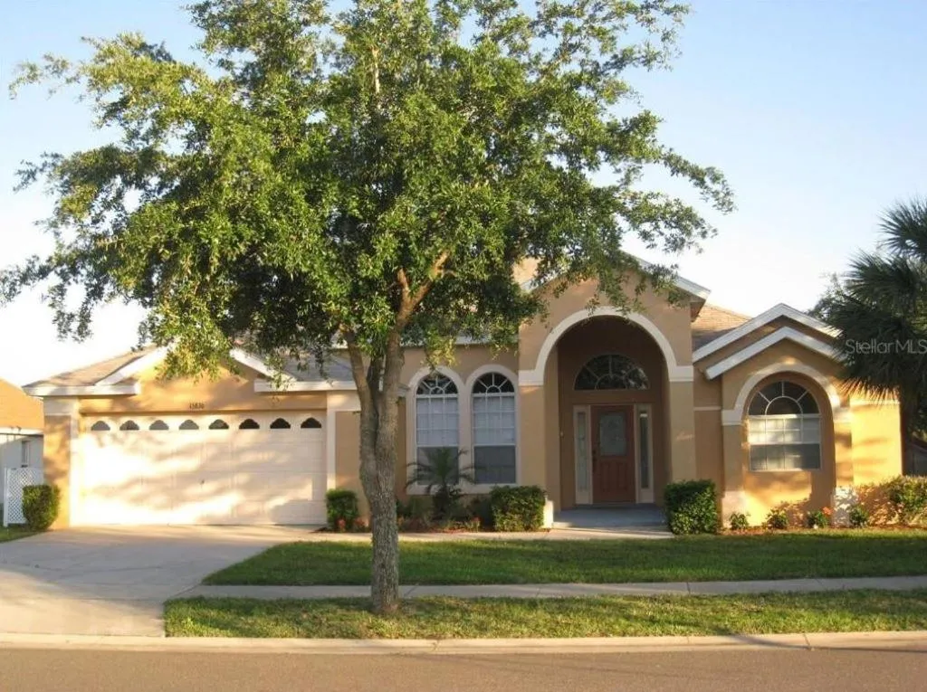 Property building in Family Vacation Home With Pool and Spa Near Disney and Universal