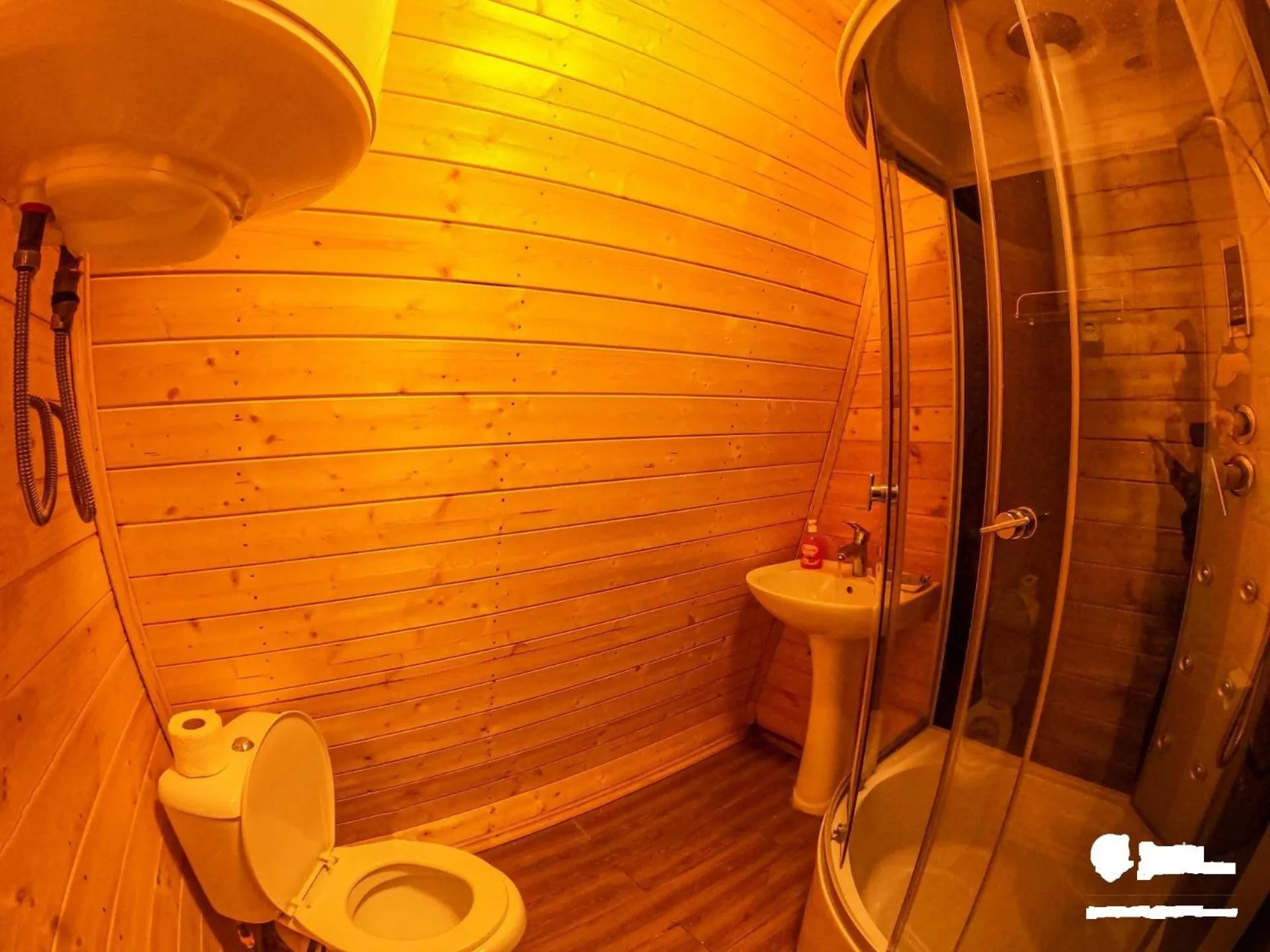 Bathroom in Paradiso Mestia