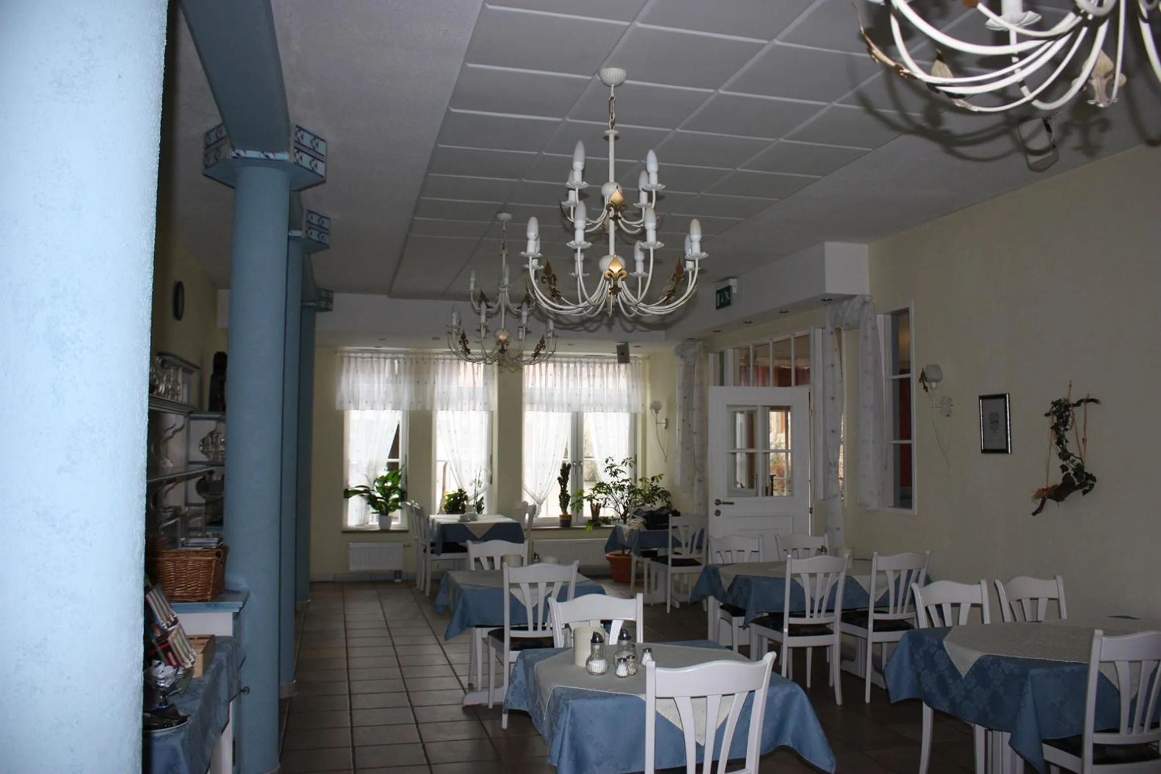 Restaurant/places to eat in Cross-Country-Hotel Hirsch