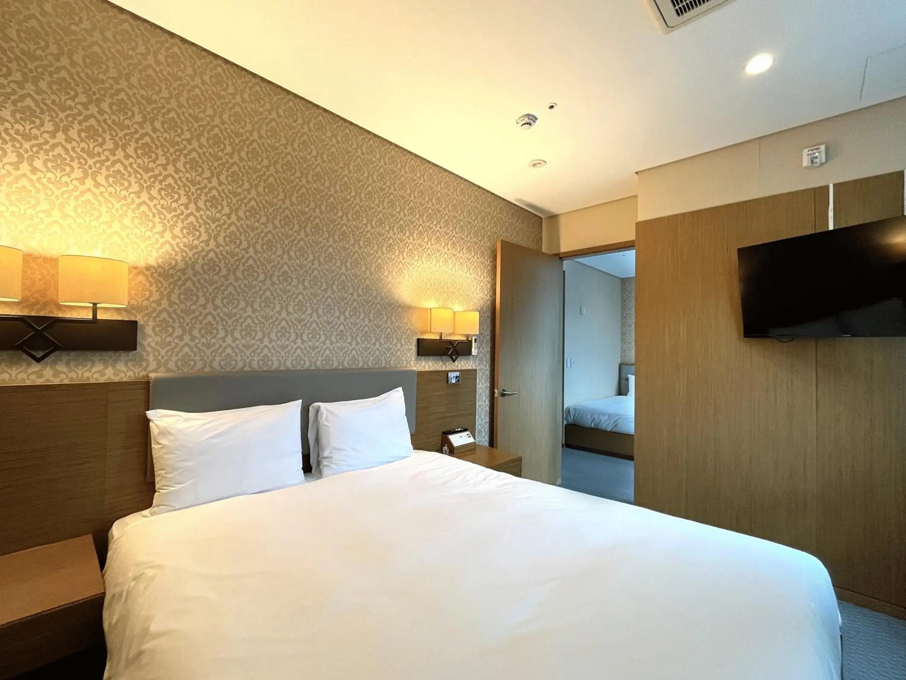 Bed in Mohenic Hotel Seoul Myeongdong Bed in Mohenic Hotel Seoul Myeongdong