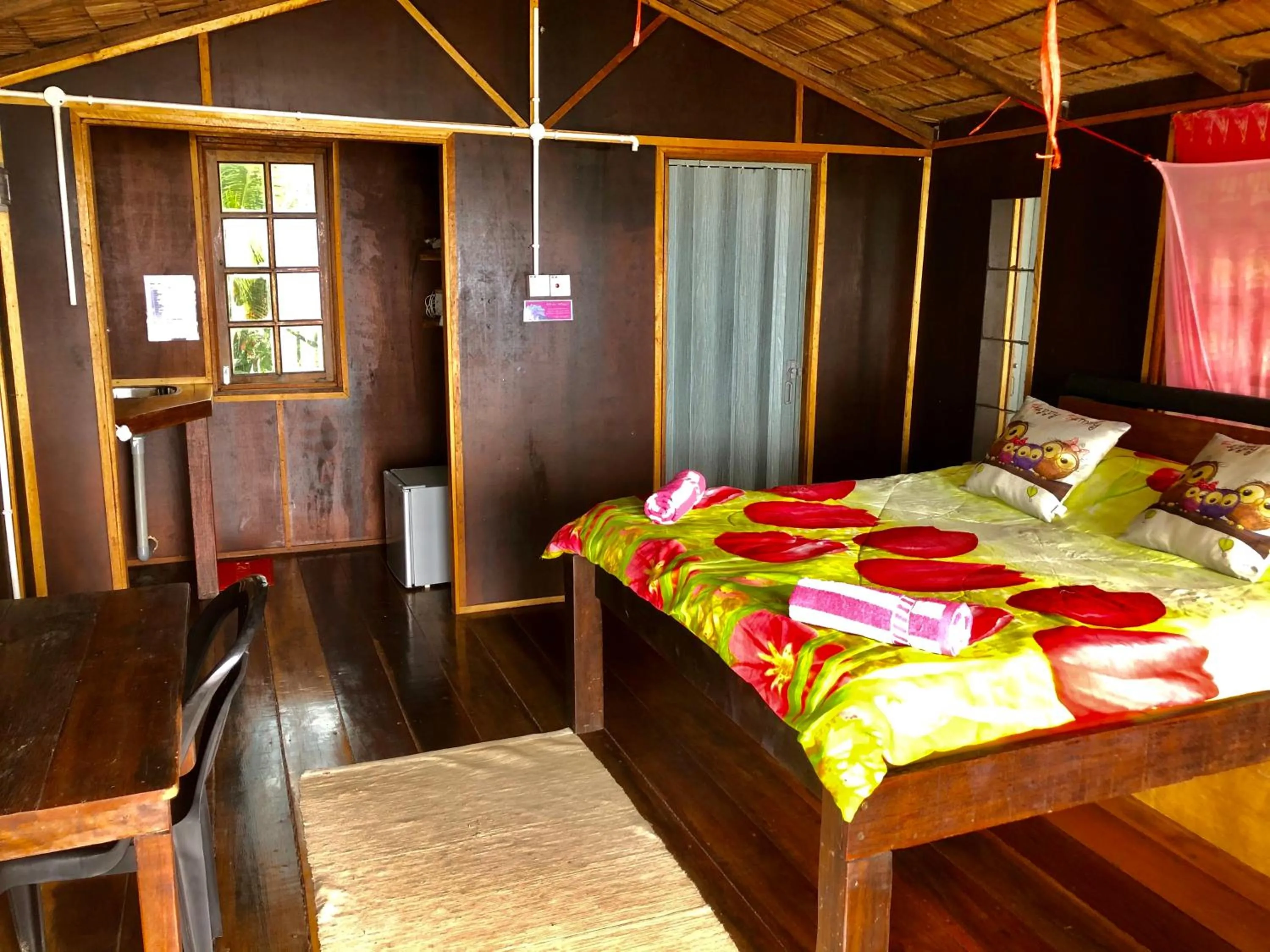 Bed in Beachfront Hut Upstairs Astra - Beach Shack Chalet