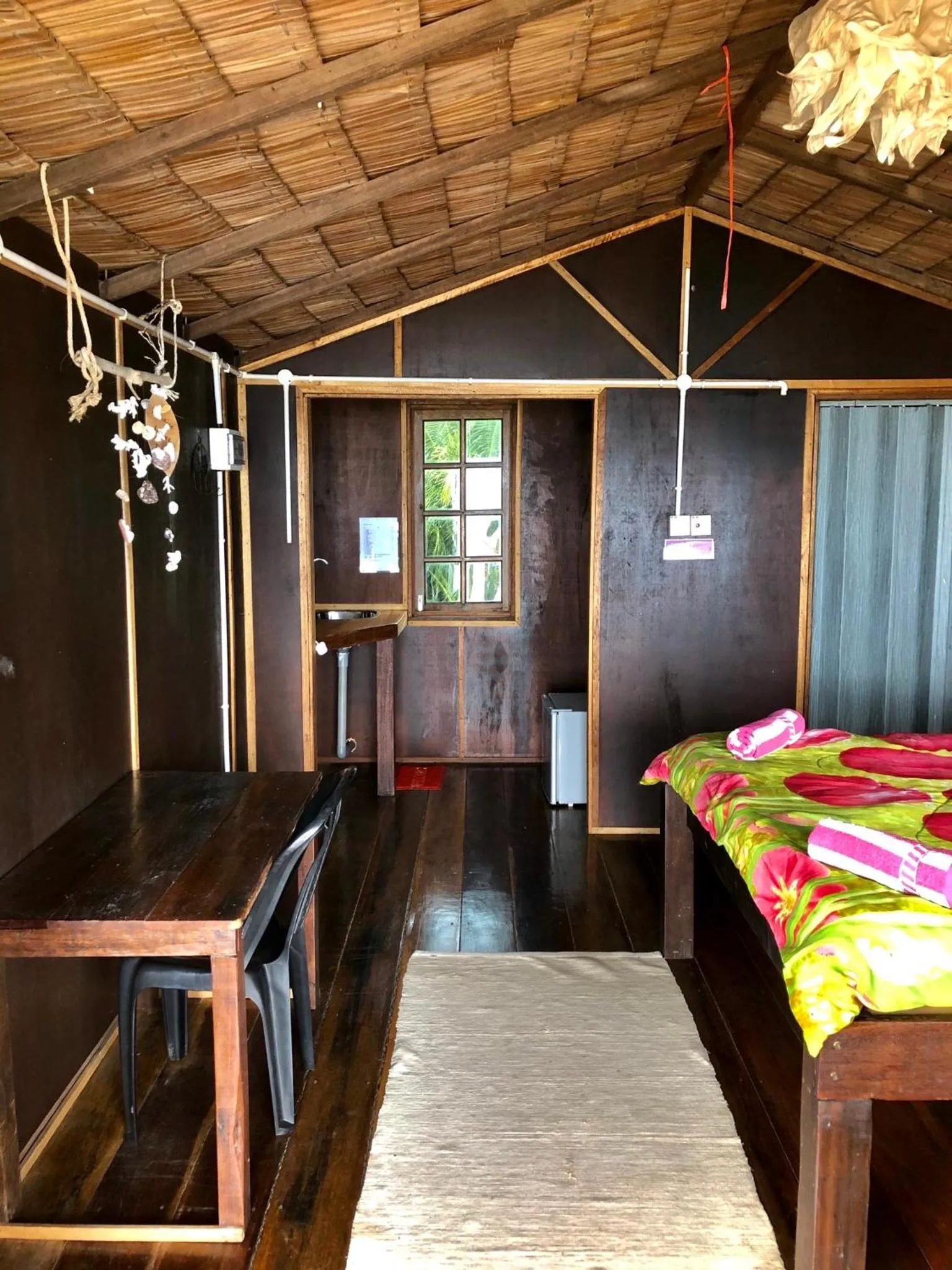 Bed in Beachfront Hut Upstairs Astra - Beach Shack Chalet