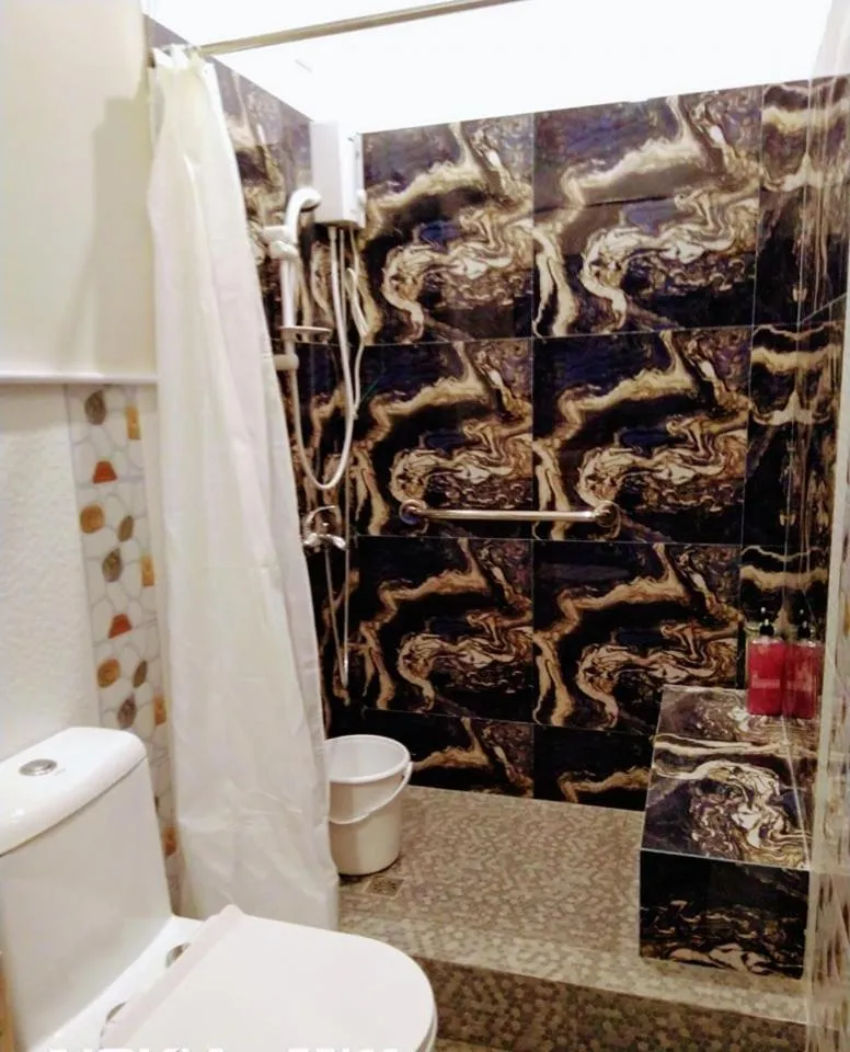 Monallan Boracay Hotel