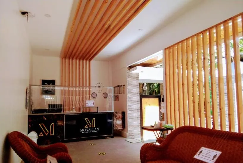 Monallan Boracay Hotel