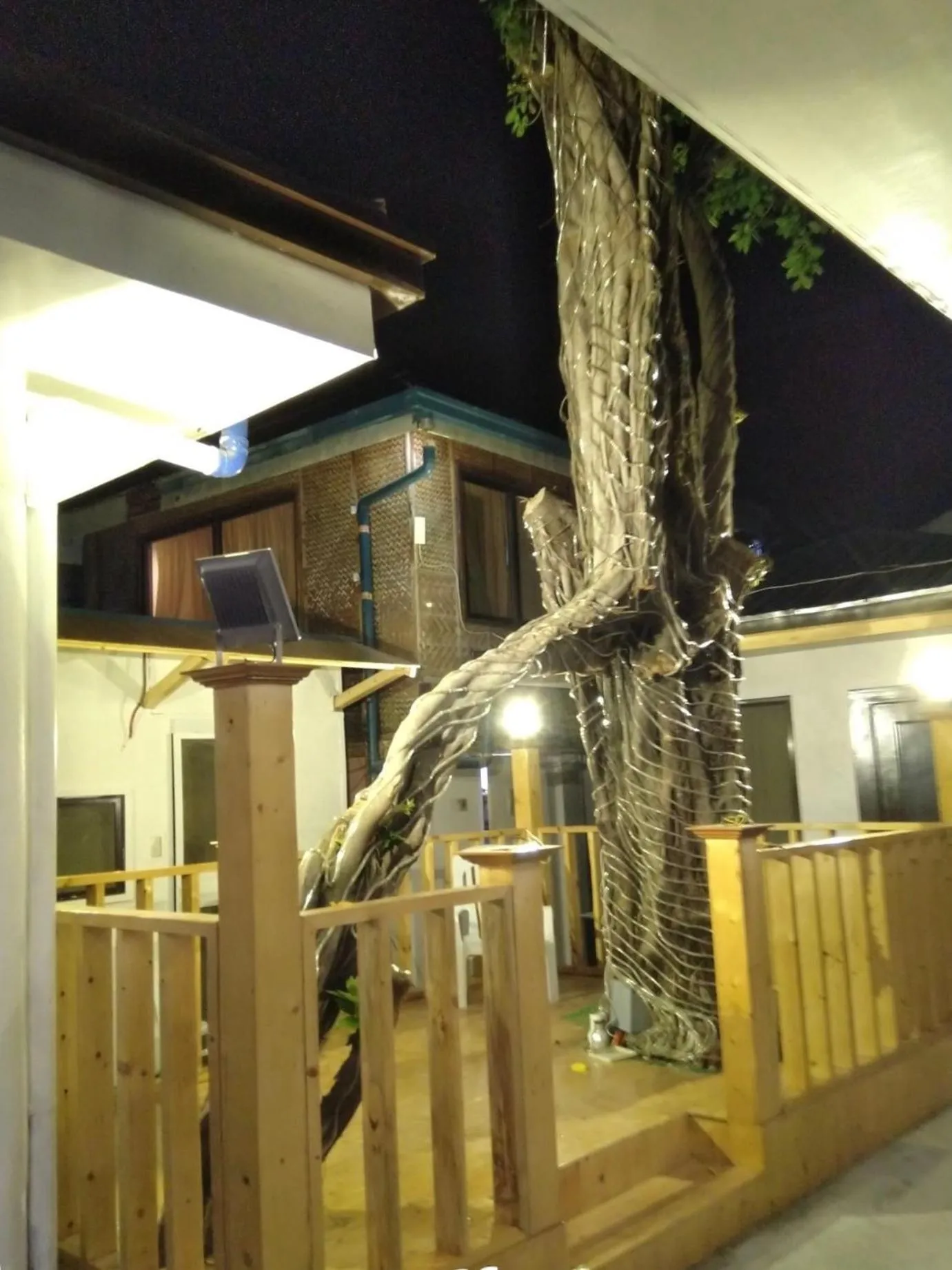 Monallan Boracay Hotel