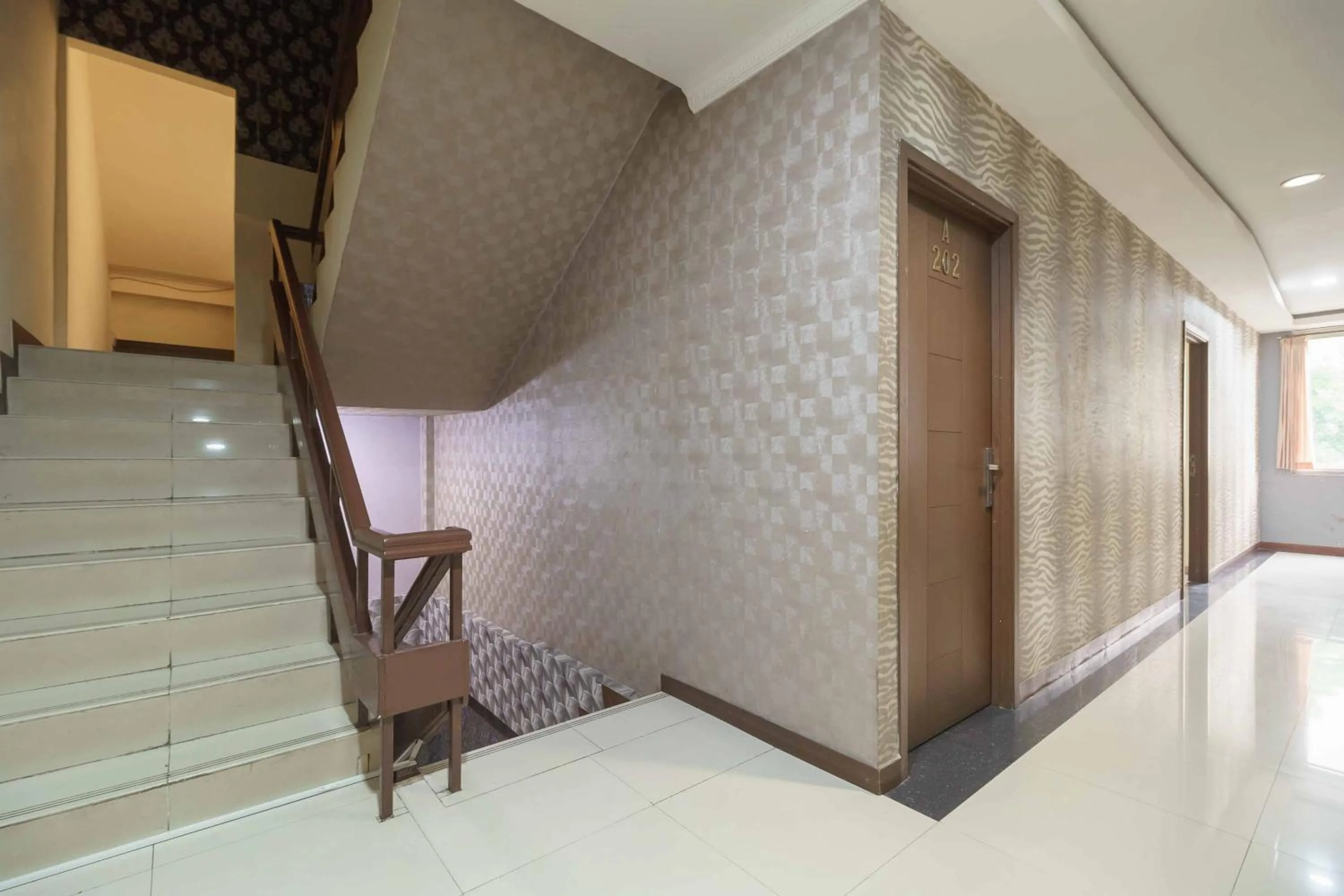 Property building in RedDoorz near City Walk Lippo Cikarang