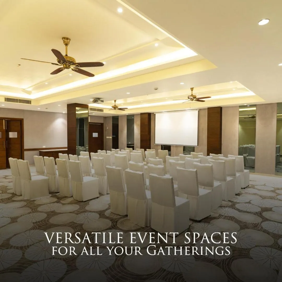 Meeting/conference room in The Rosefinch Sarovar Portico