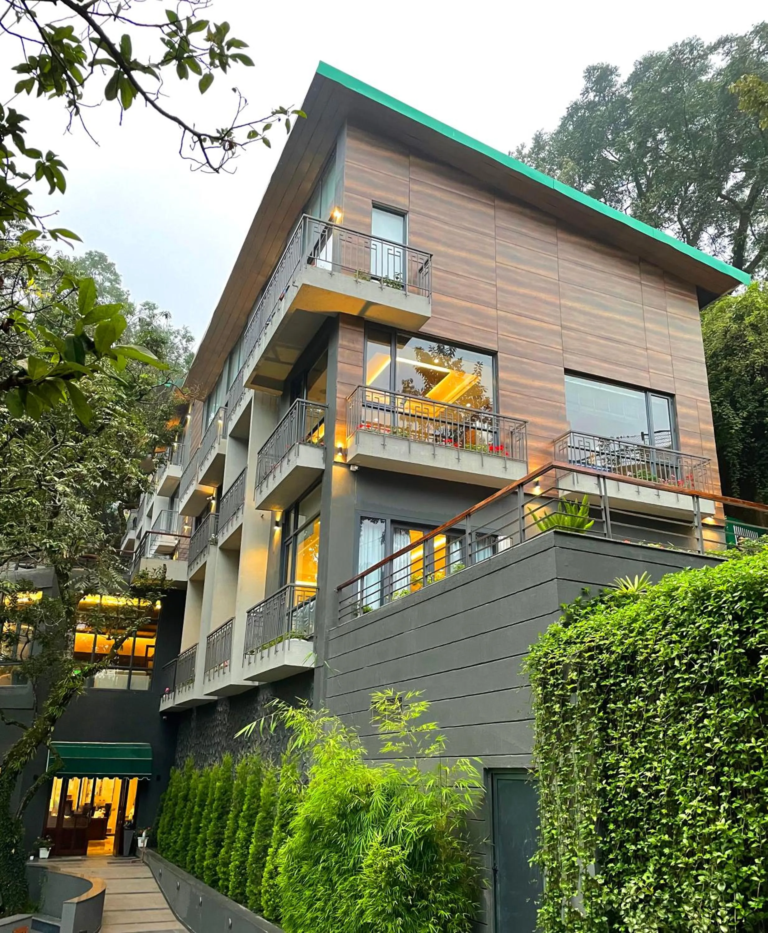 Property building in The Rosefinch Sarovar Portico