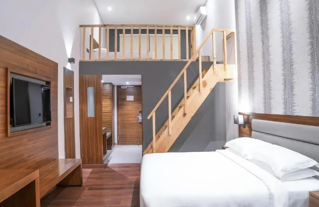 Lake View Family Rooms With Balcony in The Rosefinch Sarovar Portico Lake View Family Rooms With Balcony in The Rosefinch Sarovar Portico