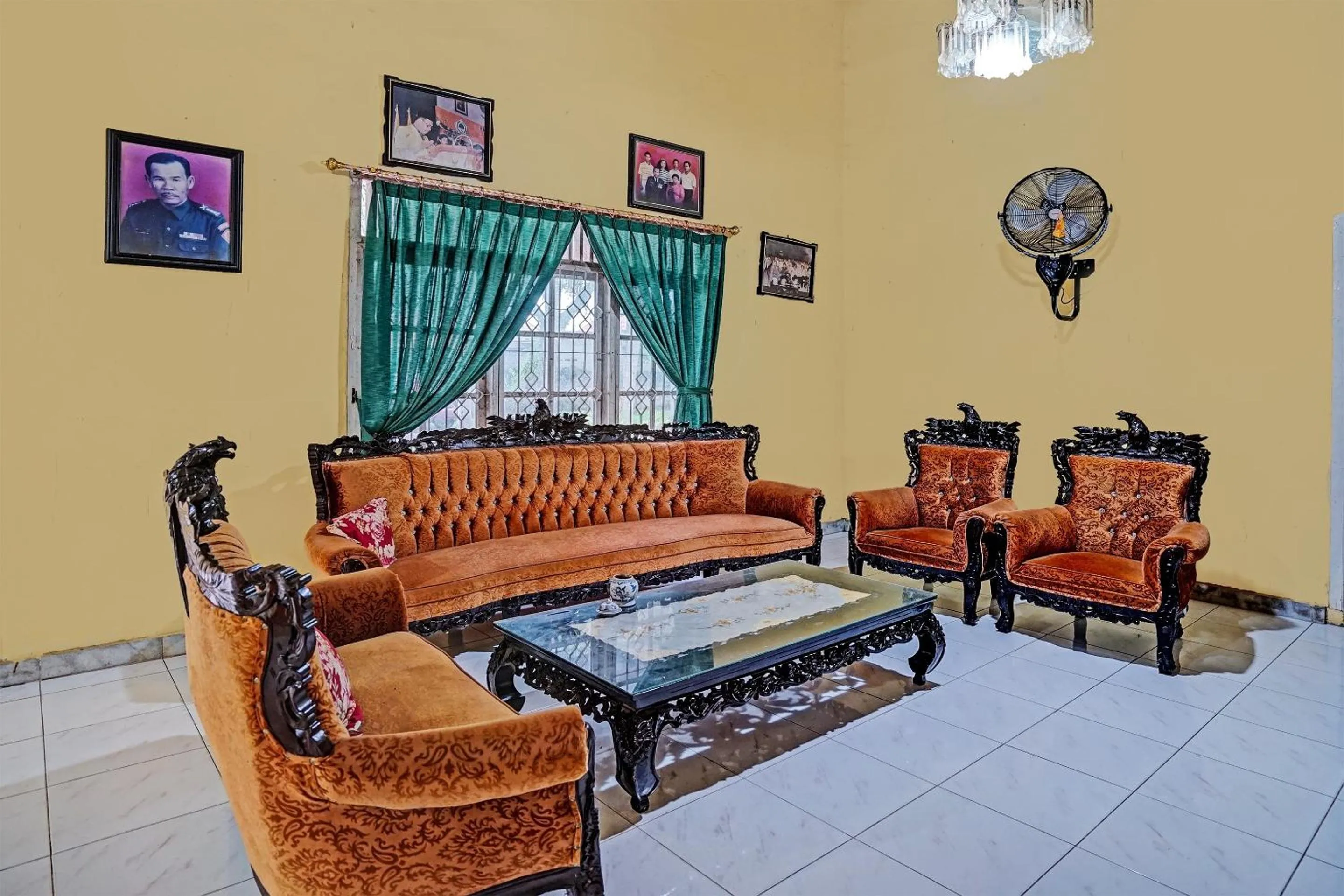 Lobby or reception in OYO 3205 Penginapan Mikial Ismi Kayuagung Syariah