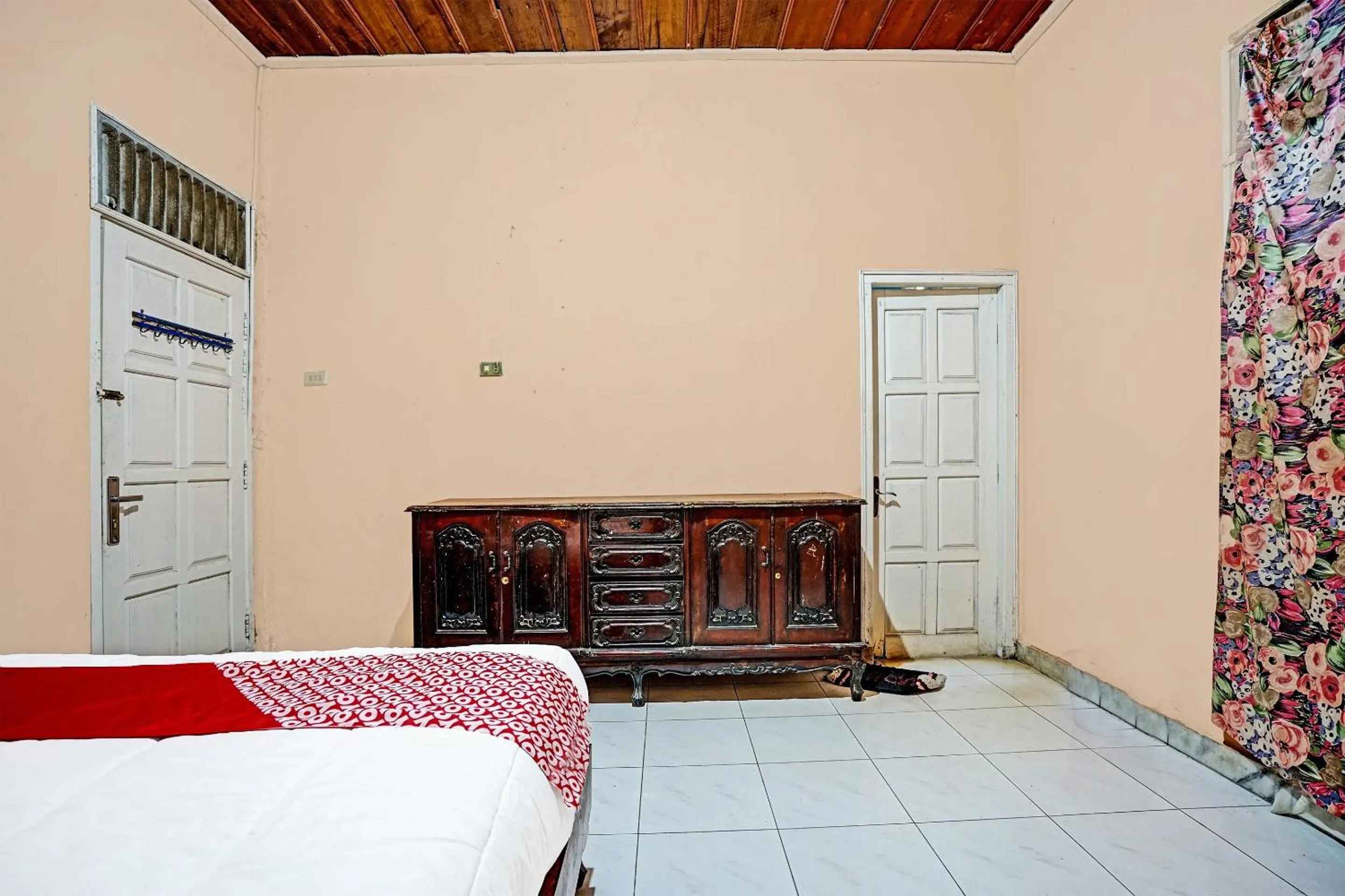 Bedroom, Bed in OYO 3205 Penginapan Mikial Ismi Kayuagung Syariah