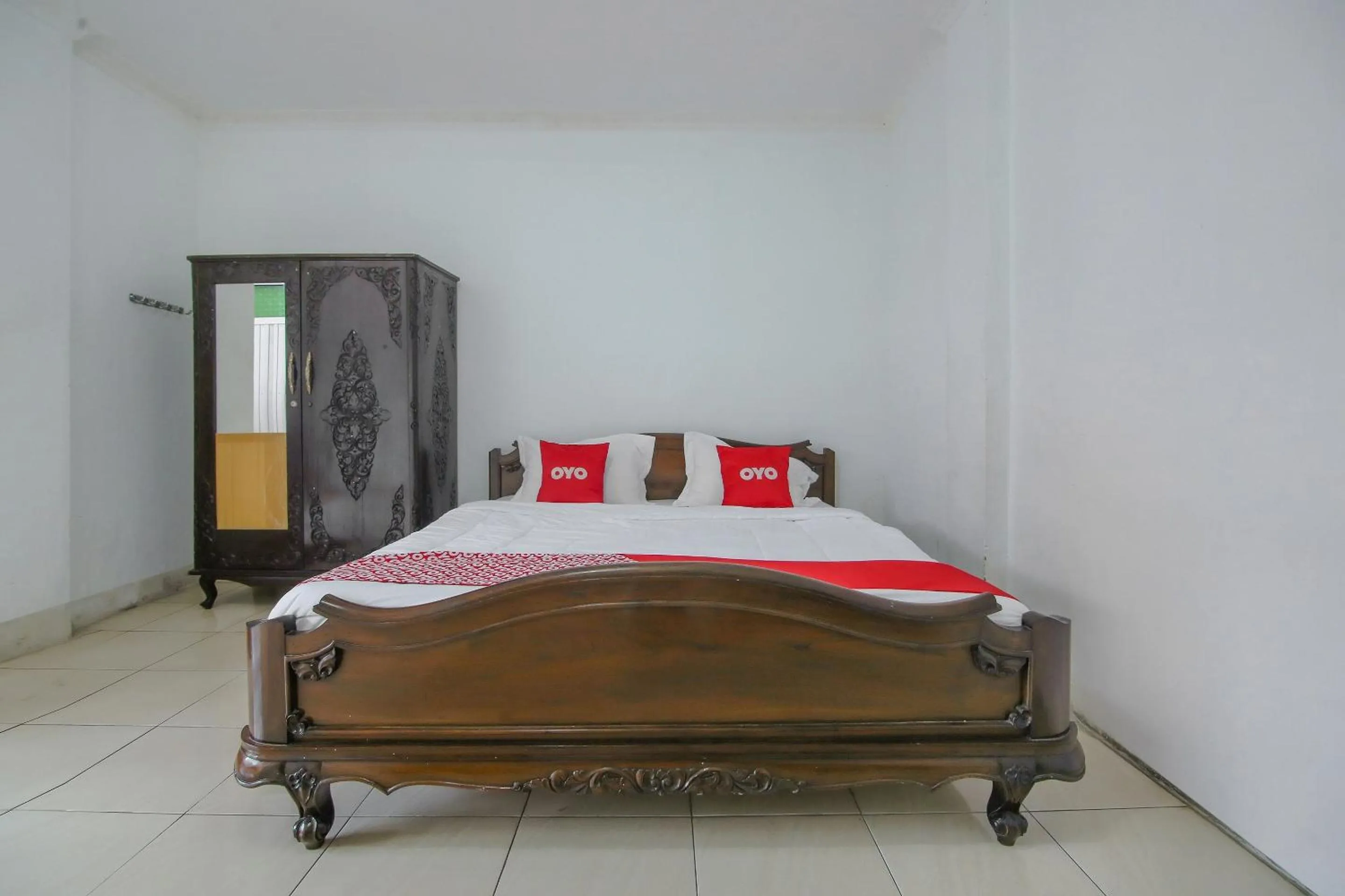 Bedroom, Bed in OYO 3242 Penginapan Saa'ada Syariah