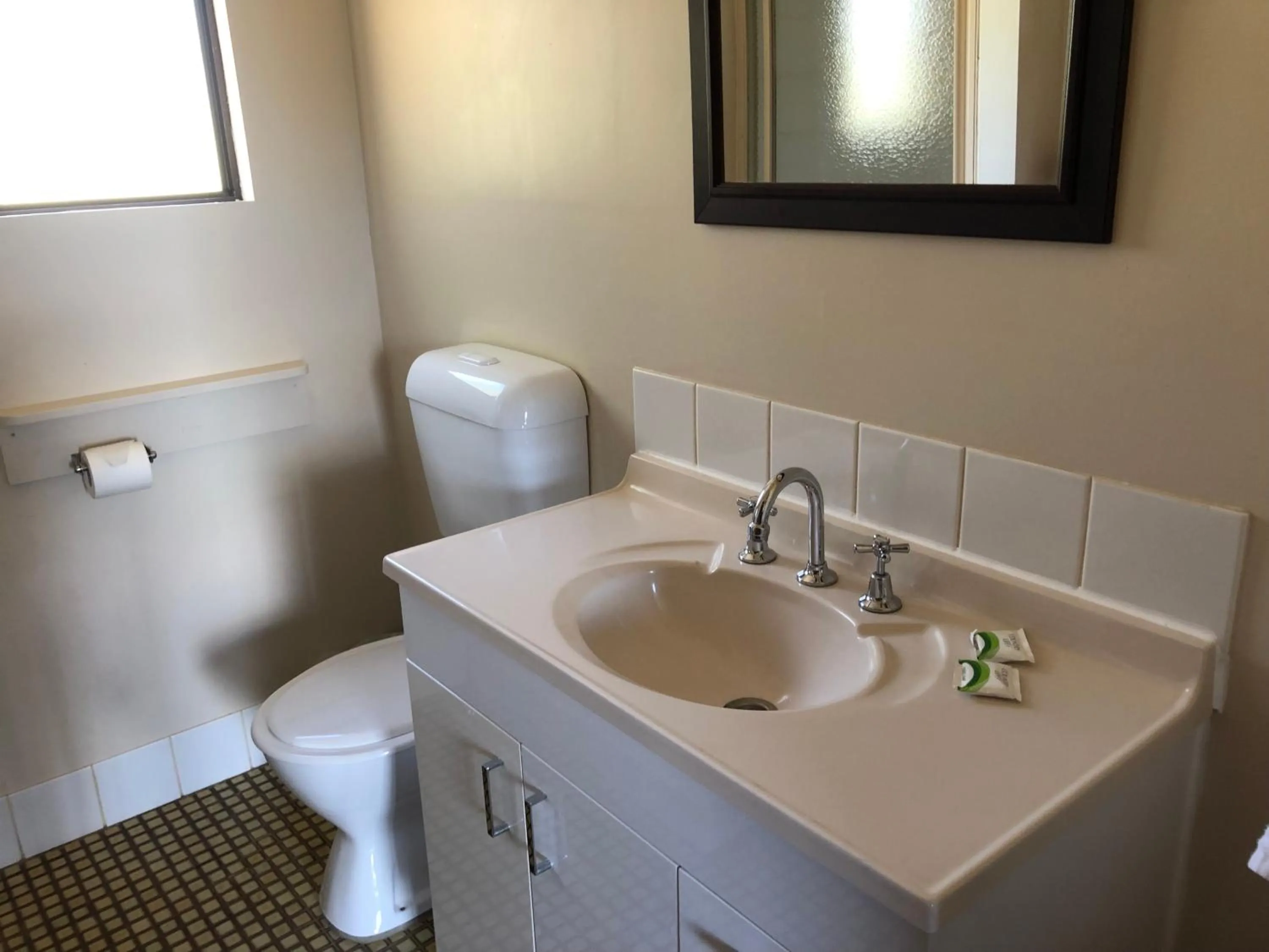 Turicum AT Monkey Rock Winery & Cider