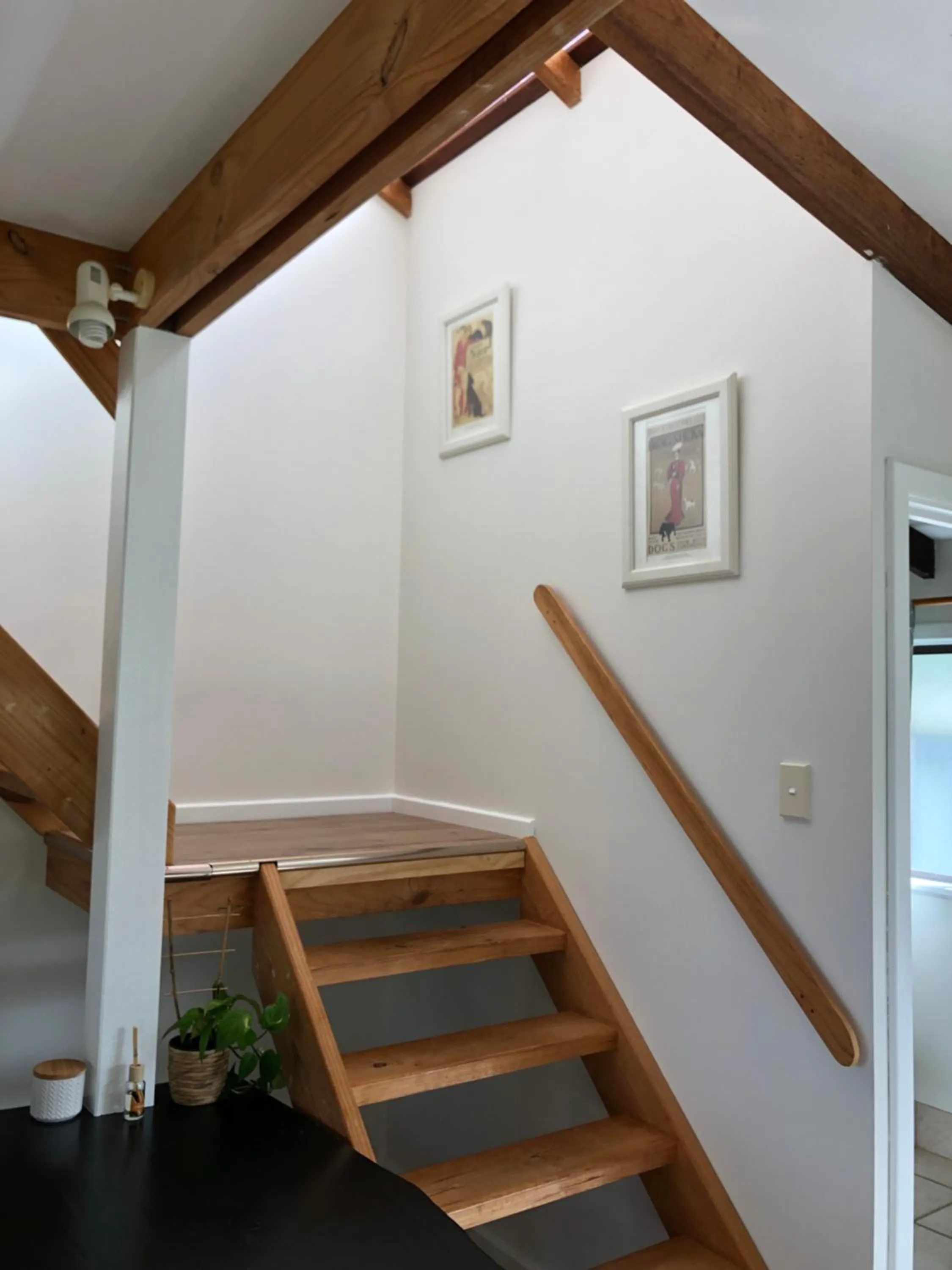 Turicum AT Monkey Rock Winery & Cider