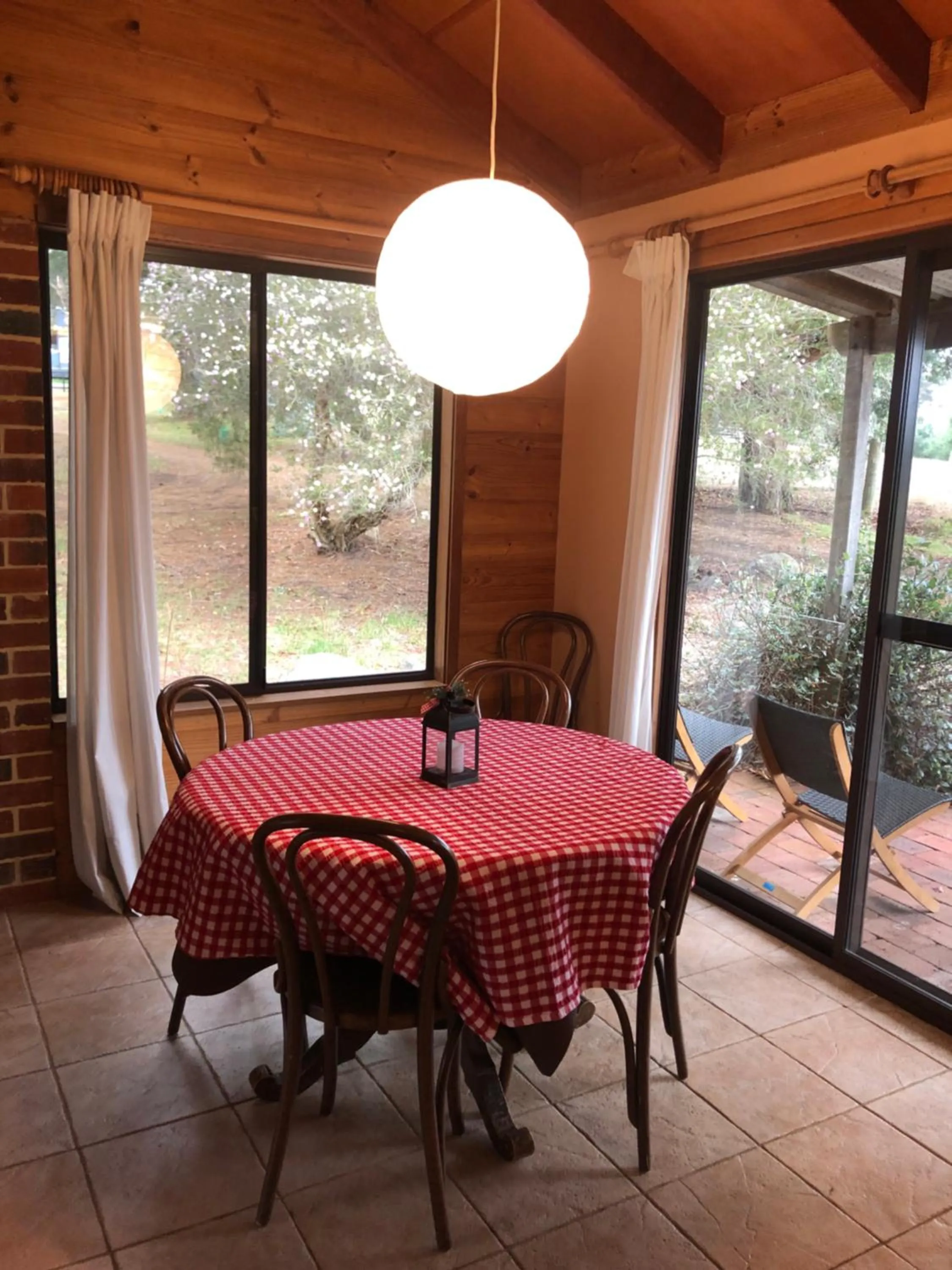 Turicum AT Monkey Rock Winery & Cider