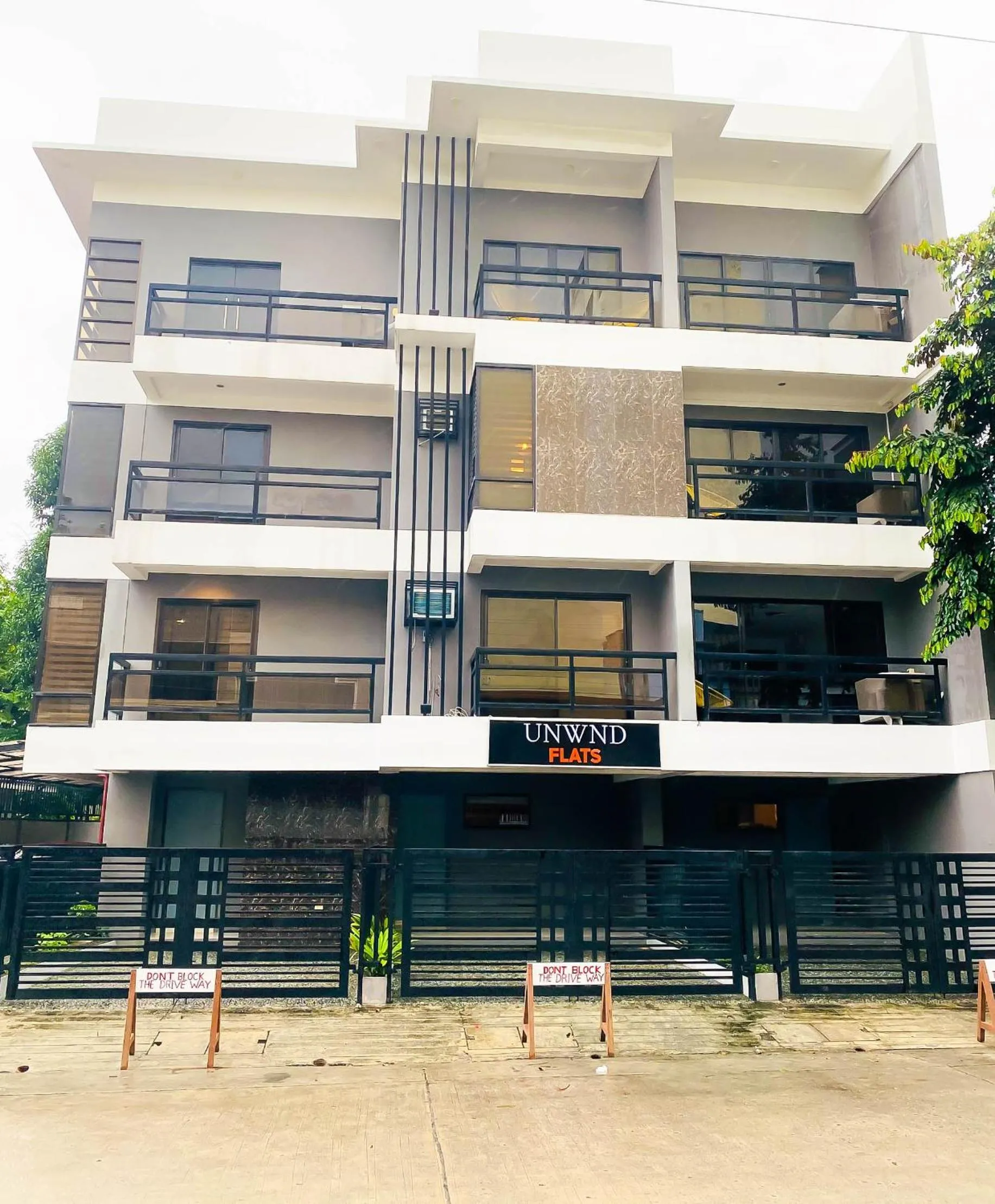 Facade/entrance in UNWND Residences Dumaguete