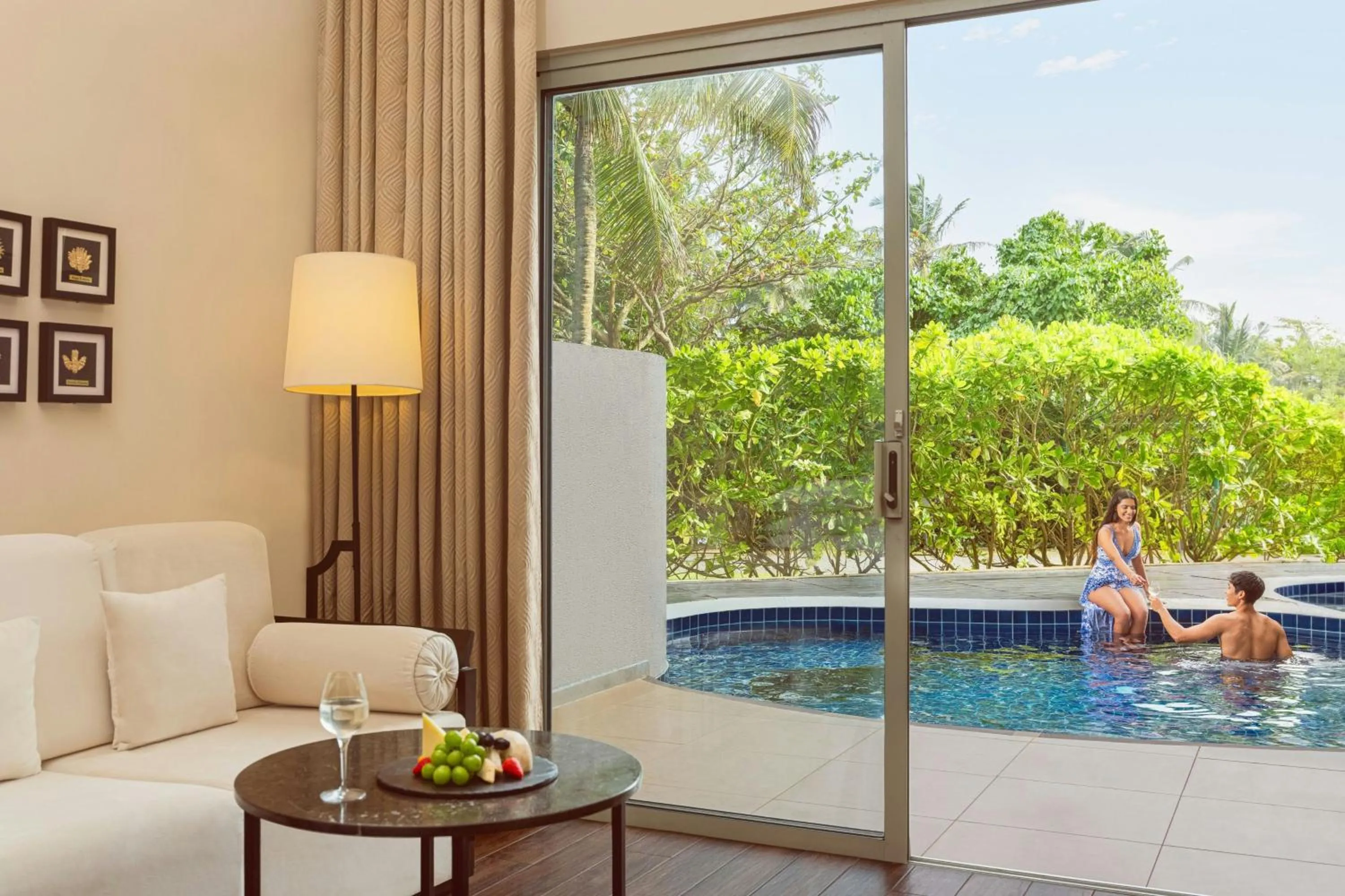 Swimming pool in Sheraton Kosgoda Turtle Beach Resort