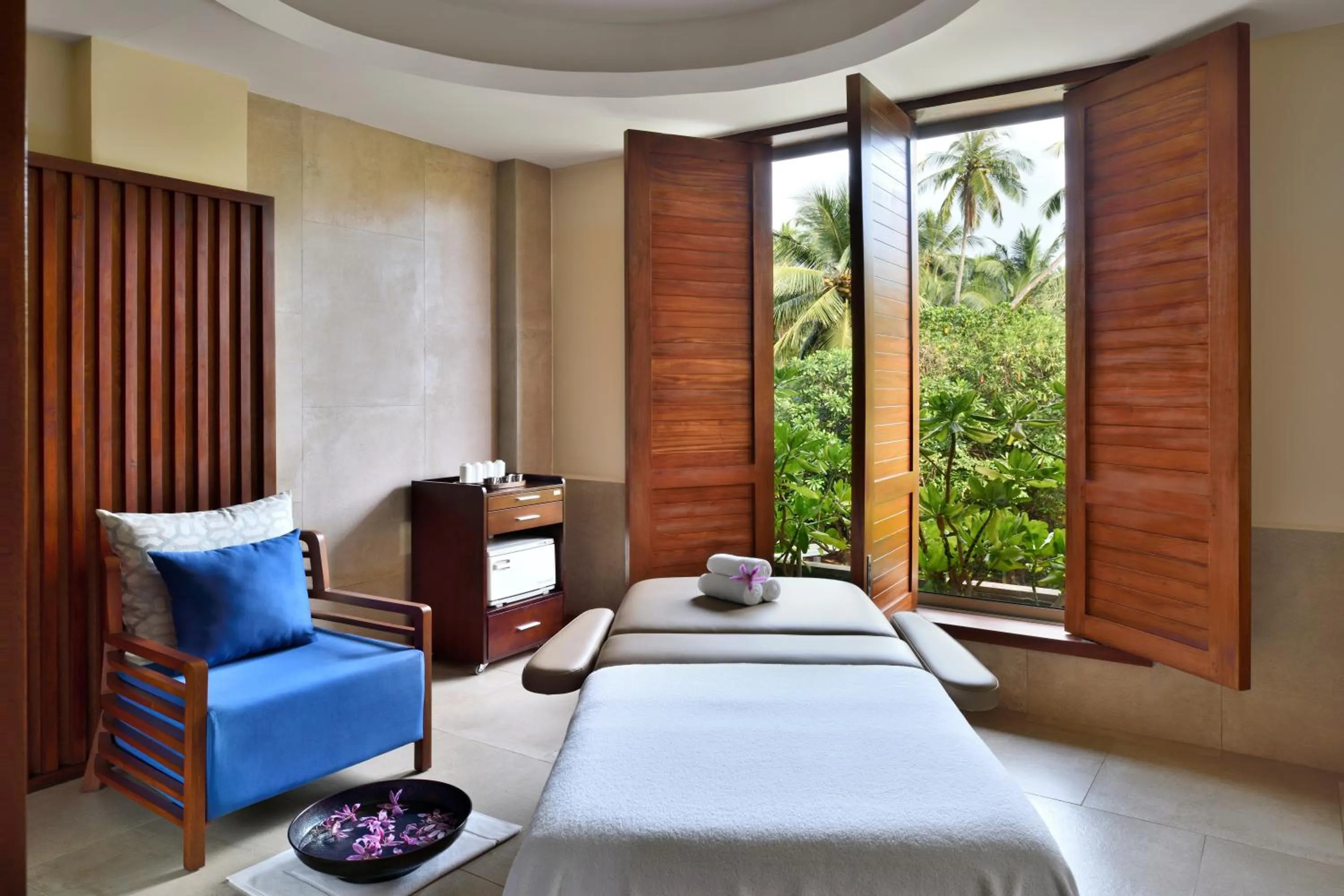 Massage, Bed in Sheraton Kosgoda Turtle Beach Resort