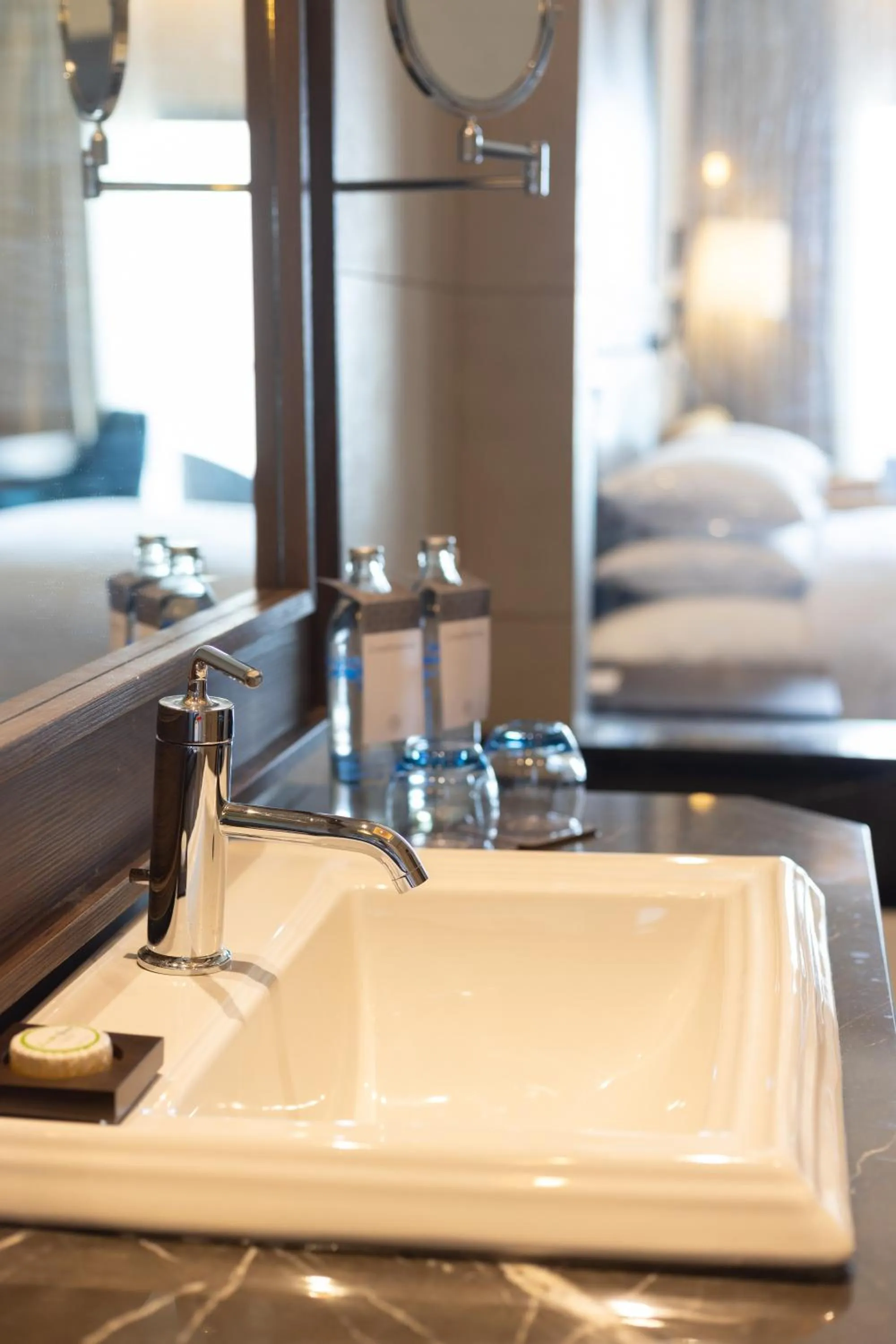 Bathroom, Bed in Sheraton Kosgoda Turtle Beach Resort