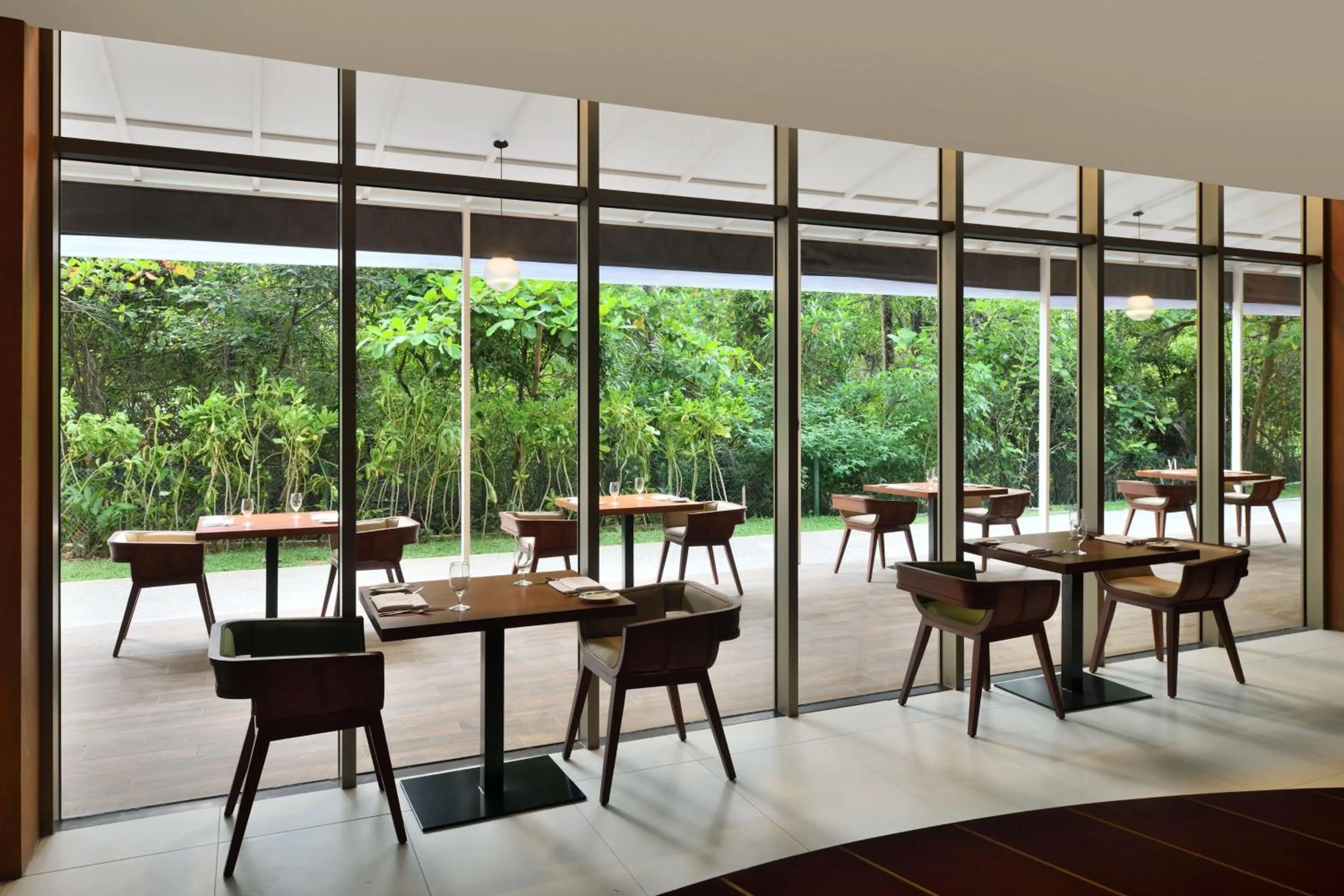 Kitchen or kitchenette in Sheraton Kosgoda Turtle Beach Resort