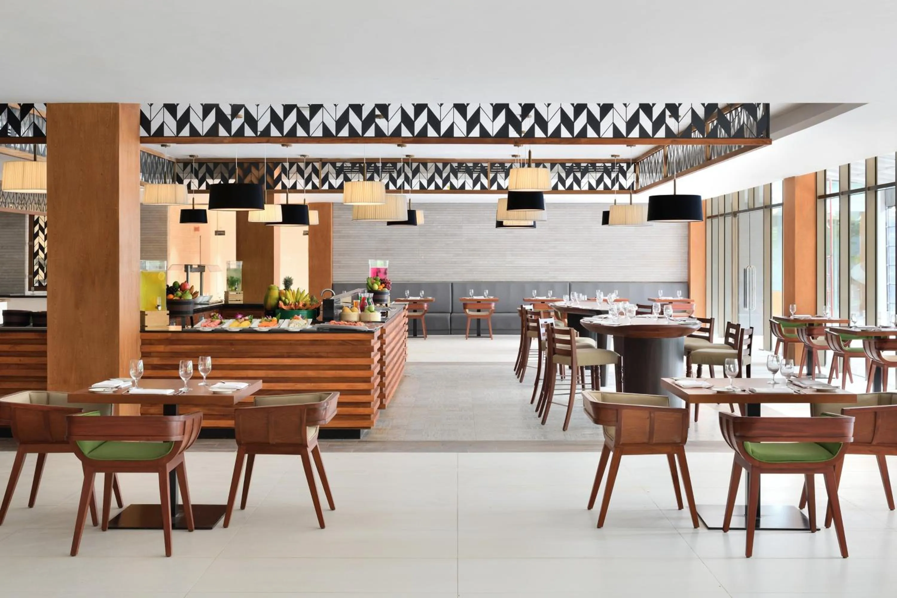 Kitchen or kitchenette in Sheraton Kosgoda Turtle Beach Resort