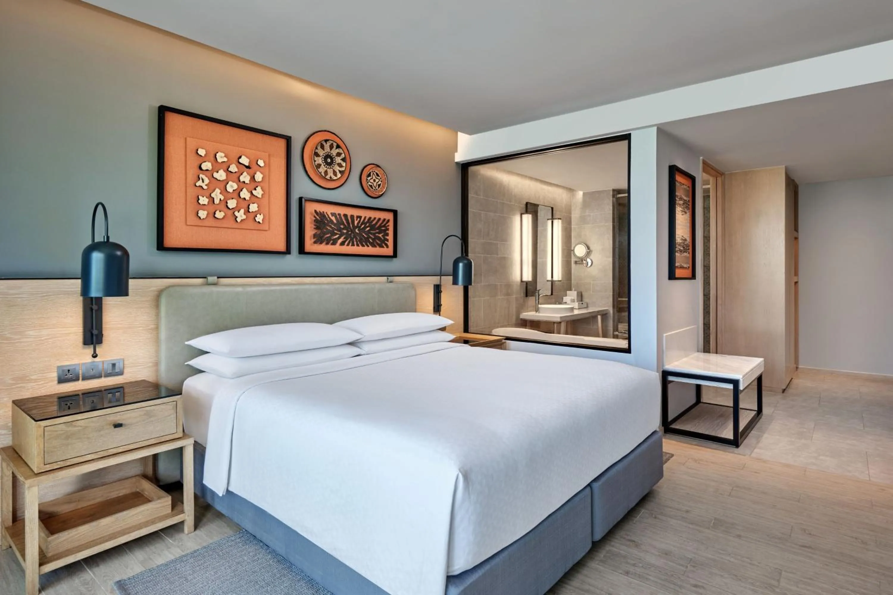 Bedroom, Bed in Four Points by Sheraton Phuket Patong Beach Resort