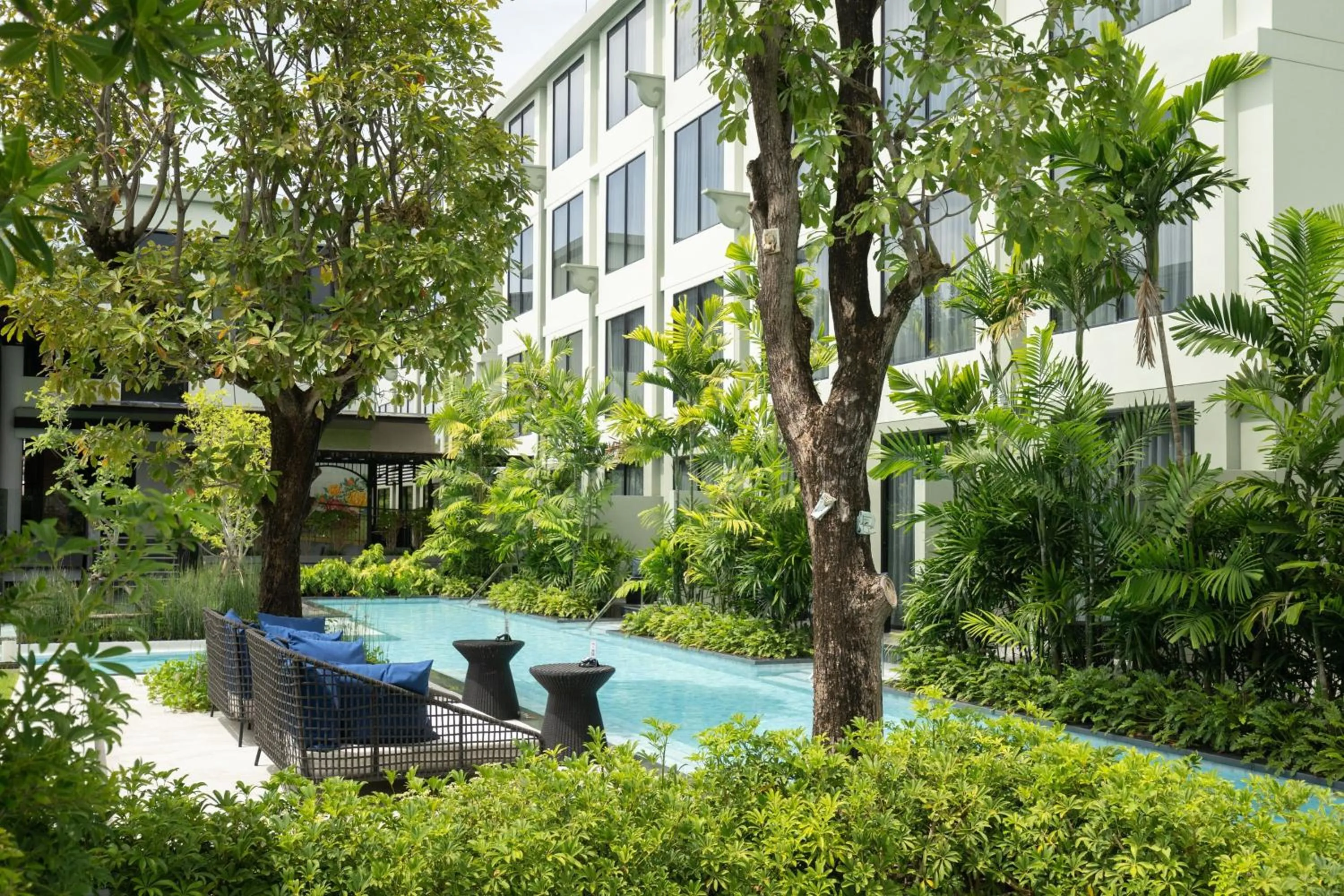 Swimming pool in Four Points by Sheraton Phuket Patong Beach Resort