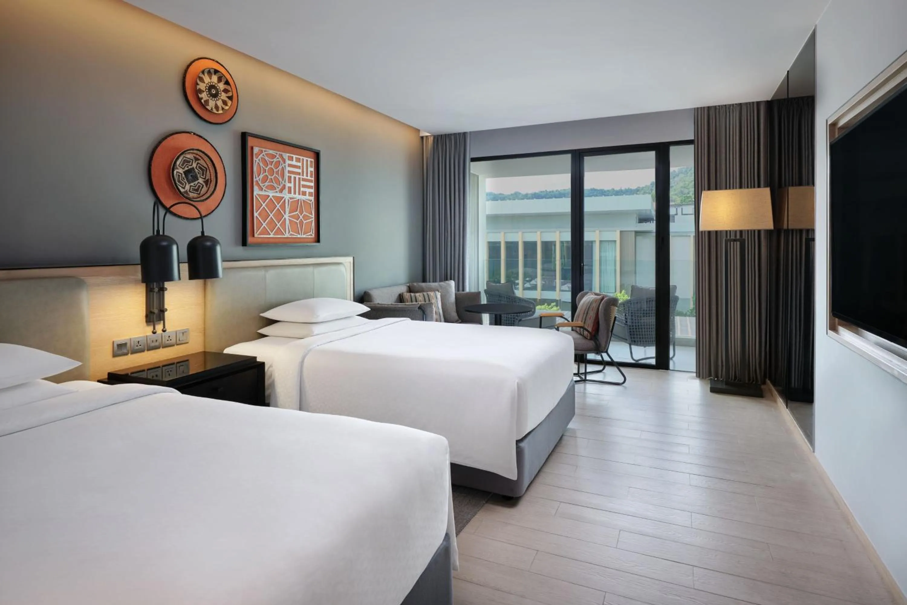 Photo of the whole room, Bed in Four Points by Sheraton Phuket Patong Beach Resort