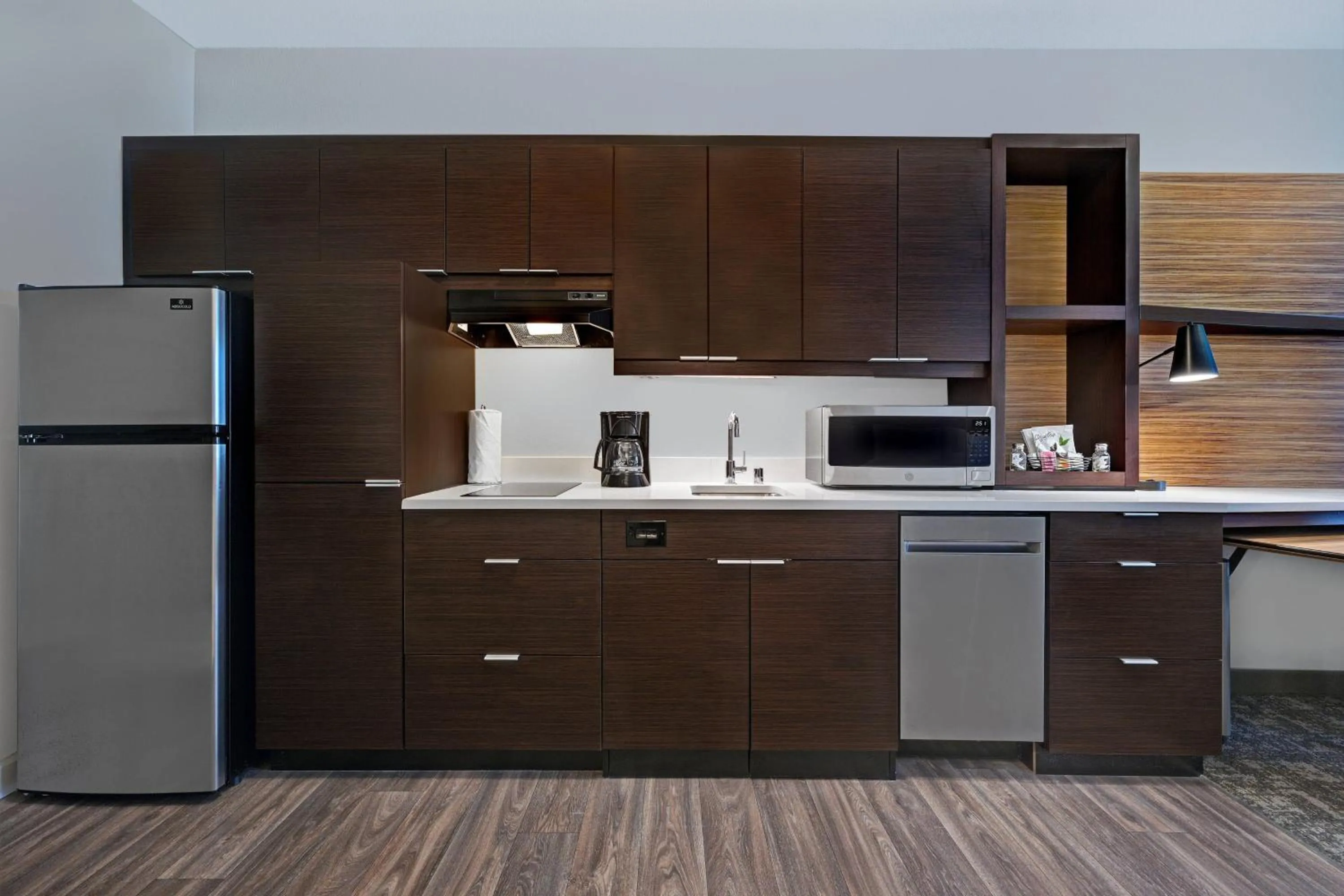 Kitchen or kitchenette in TownePlace Suites Sacramento Airport Natomas