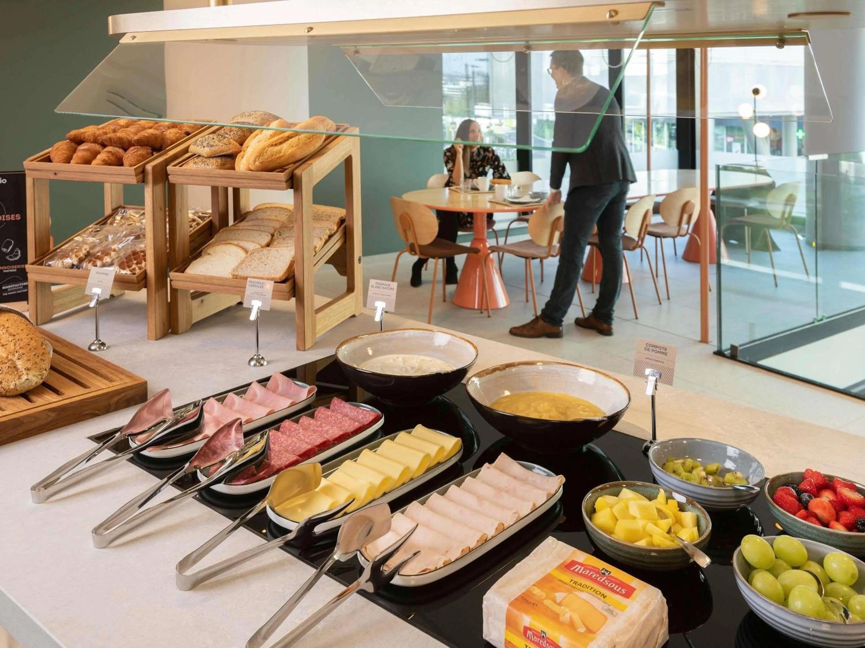 Breakfast in Adagio access Brussels Delta