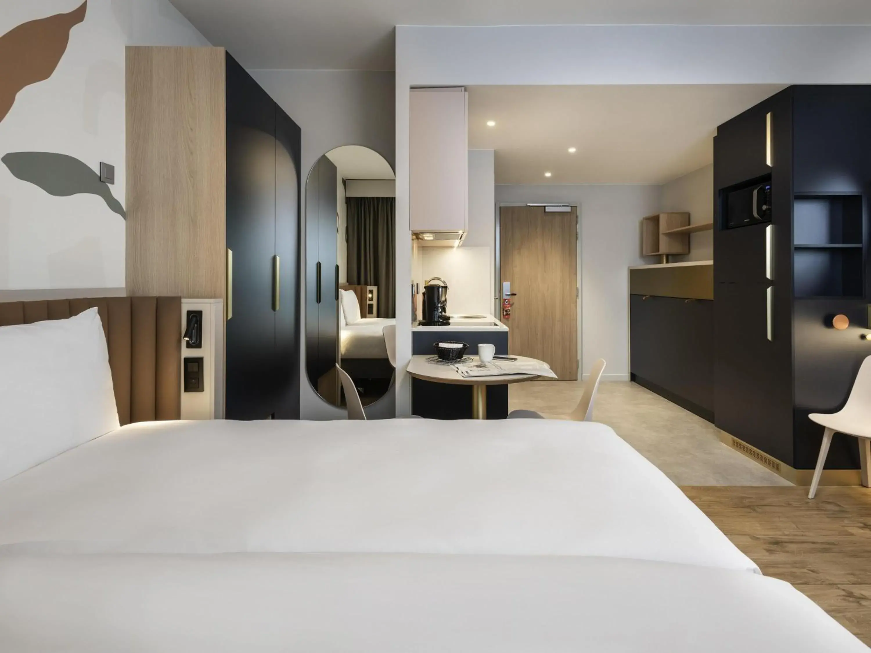 Bedroom, Bed in Adagio access Brussels Delta Bedroom, Bed in Adagio access Brussels Delta