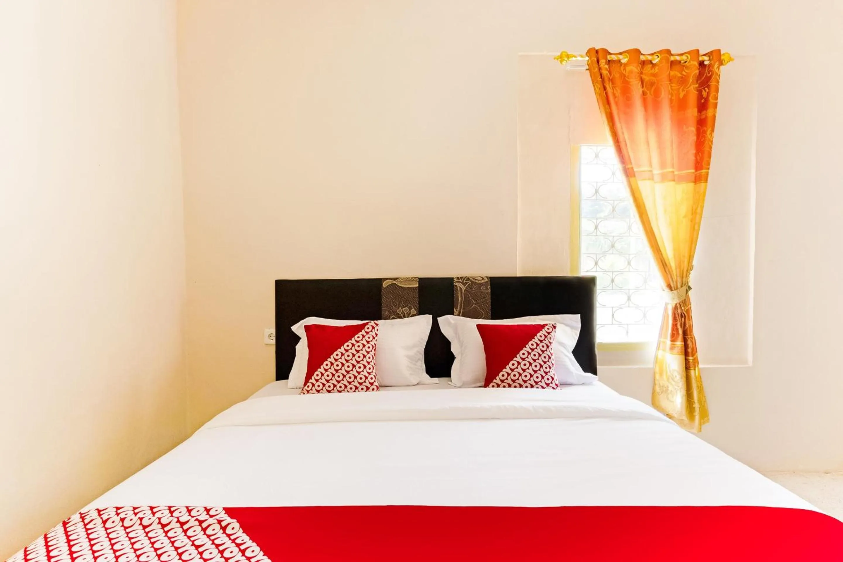 Bedroom, Bed in Hotel O Lansano Residence Syariah