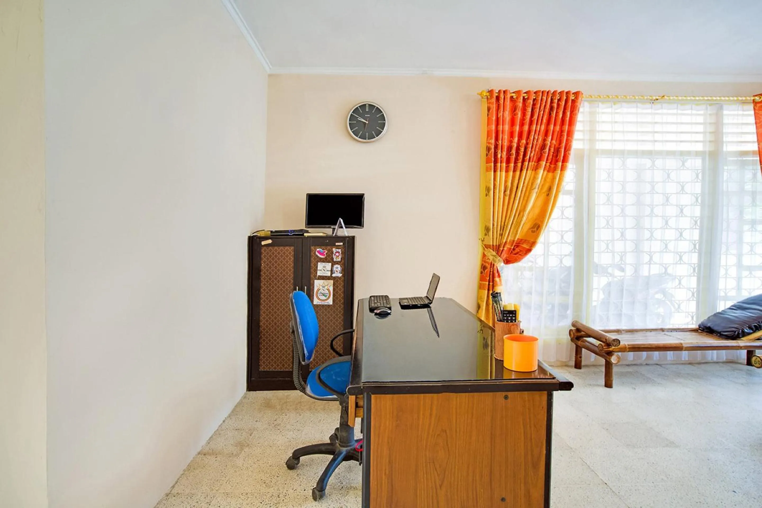 Lobby or reception in Hotel O Lansano Residence Syariah