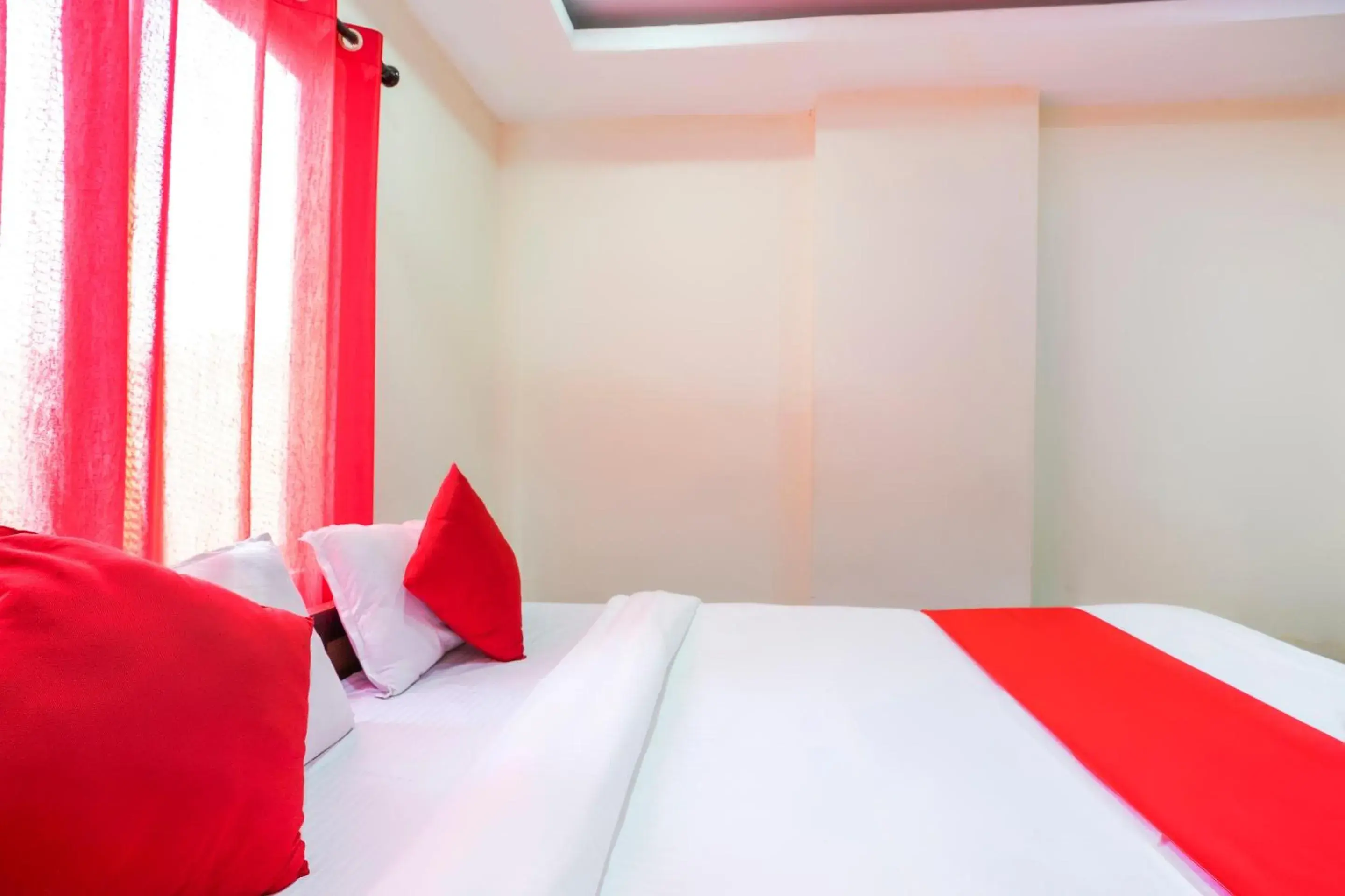 Bedroom, Bed in SPOT ON Hotel Hyderabad Continental Bedroom, Bed in SPOT ON Hotel Hyderabad Continental