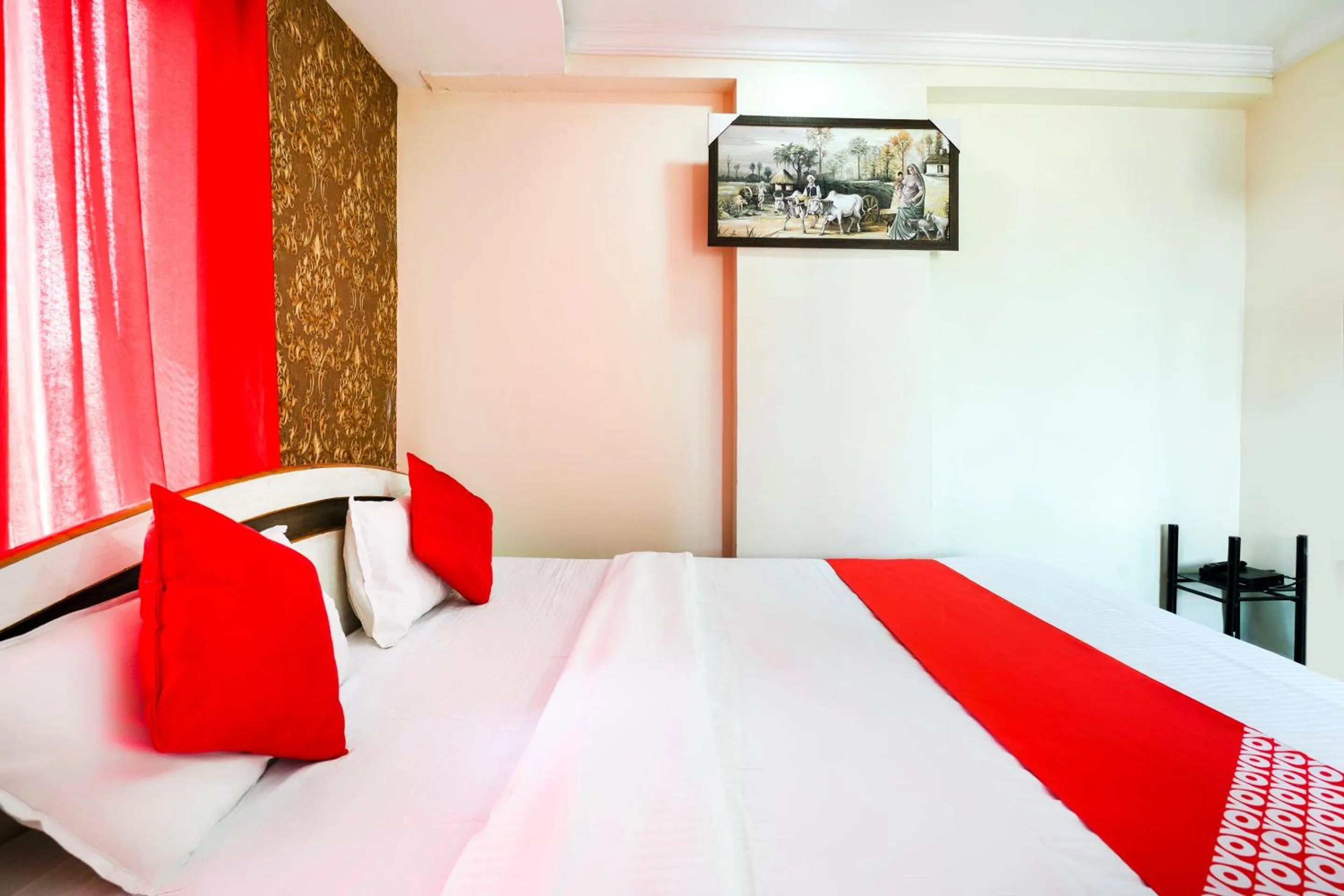 Bedroom, Bed in SPOT ON Hotel Hyderabad Continental