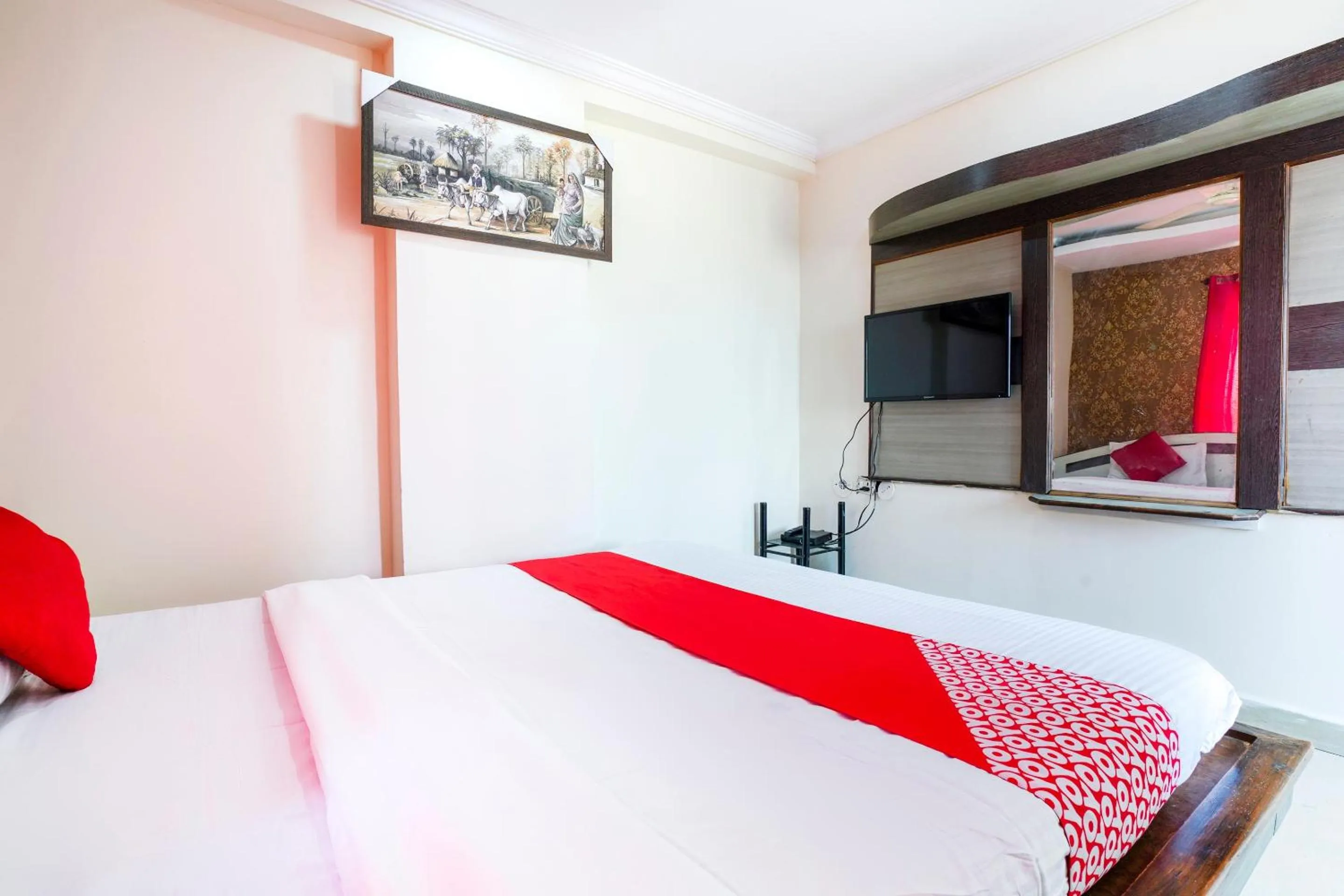 Bedroom, Bed in SPOT ON Hotel Hyderabad Continental