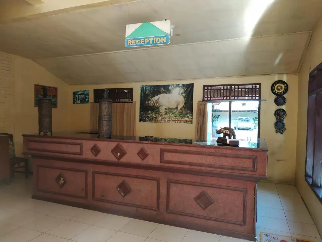 Lobby or reception in Hotel O Penginapan Putri Asih Sawarna