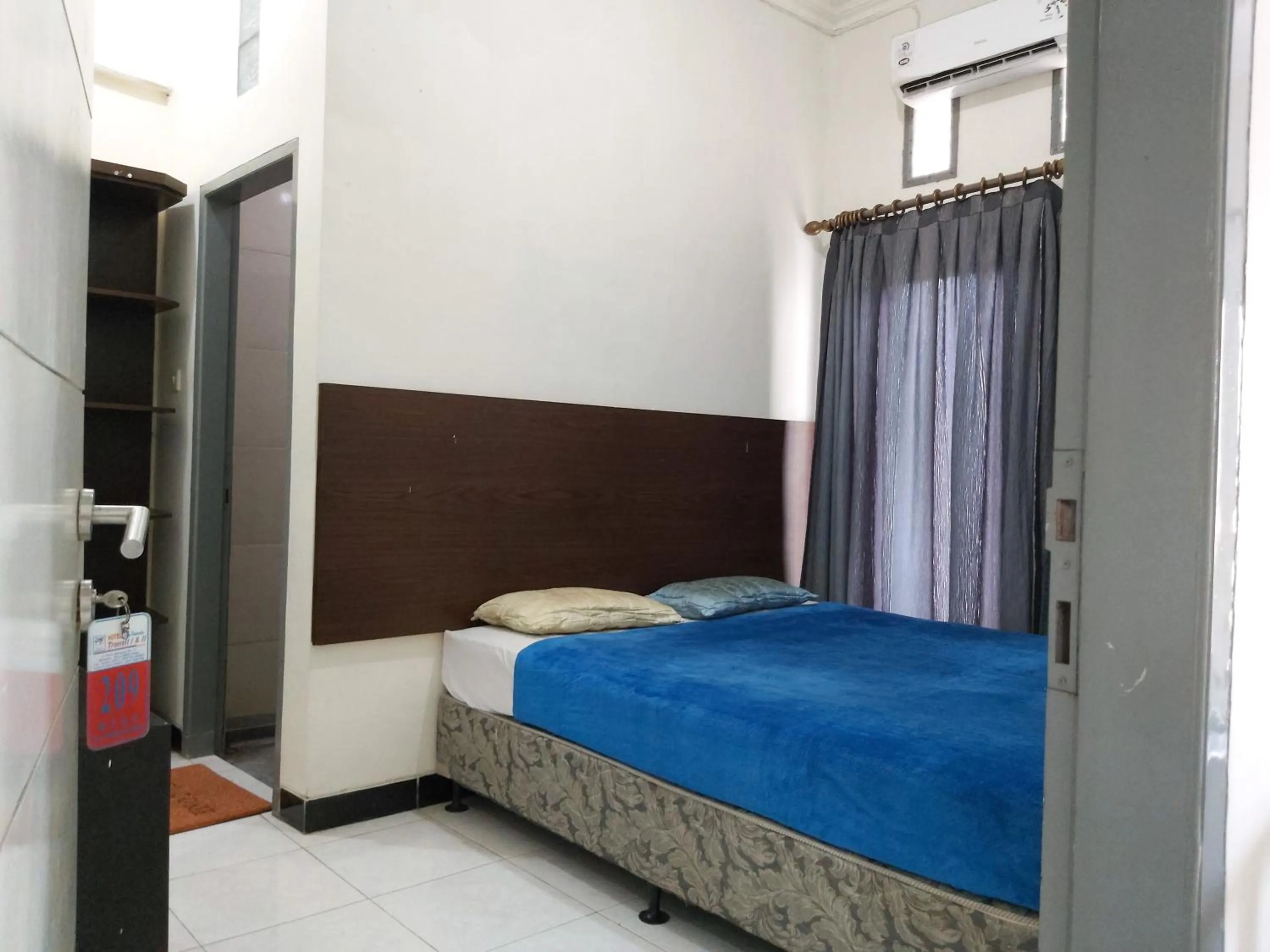 Bedroom, Bed in Hotel O Icha Homestay