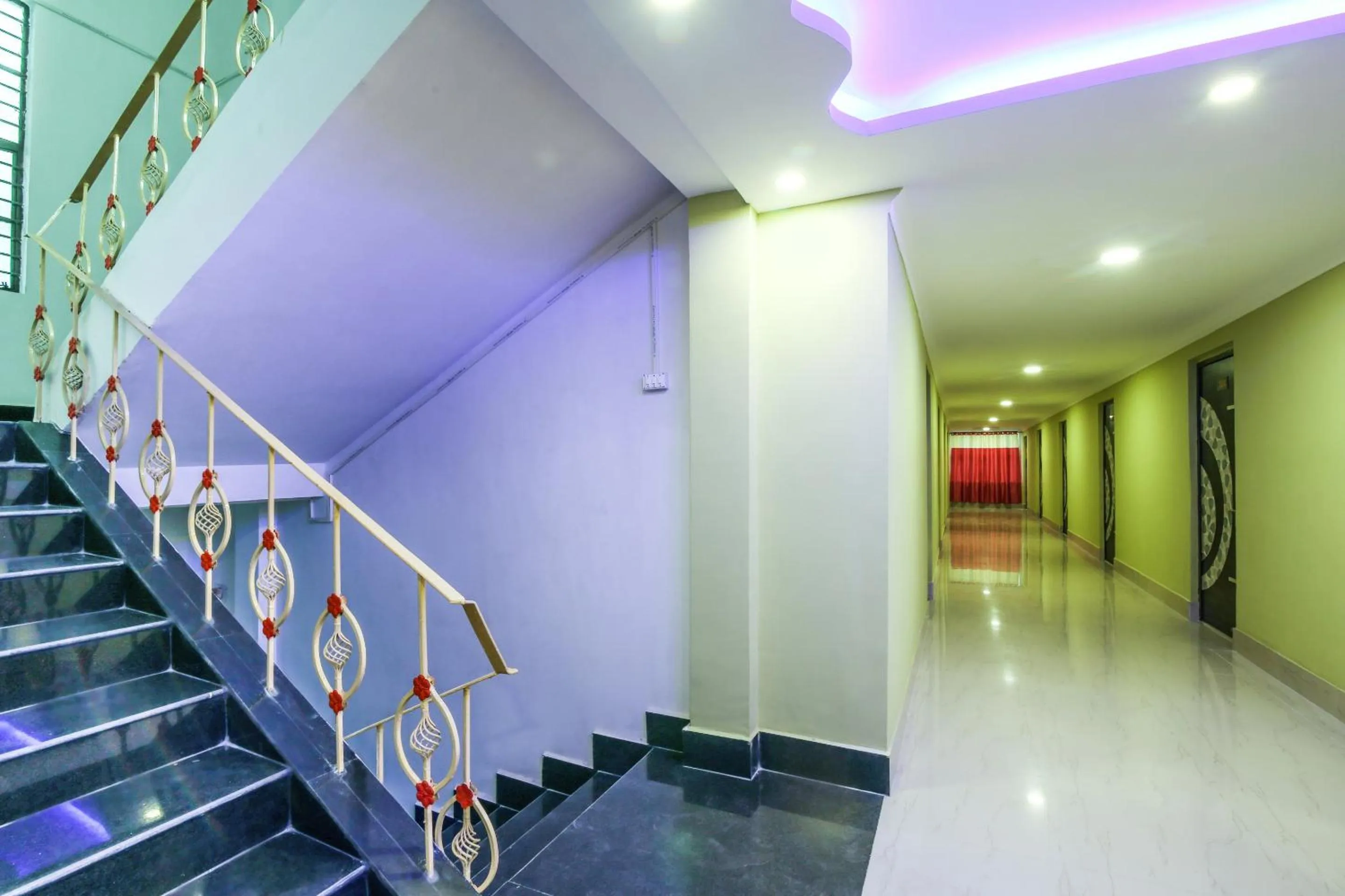 Lobby or reception in Super Hotel O Lokenath