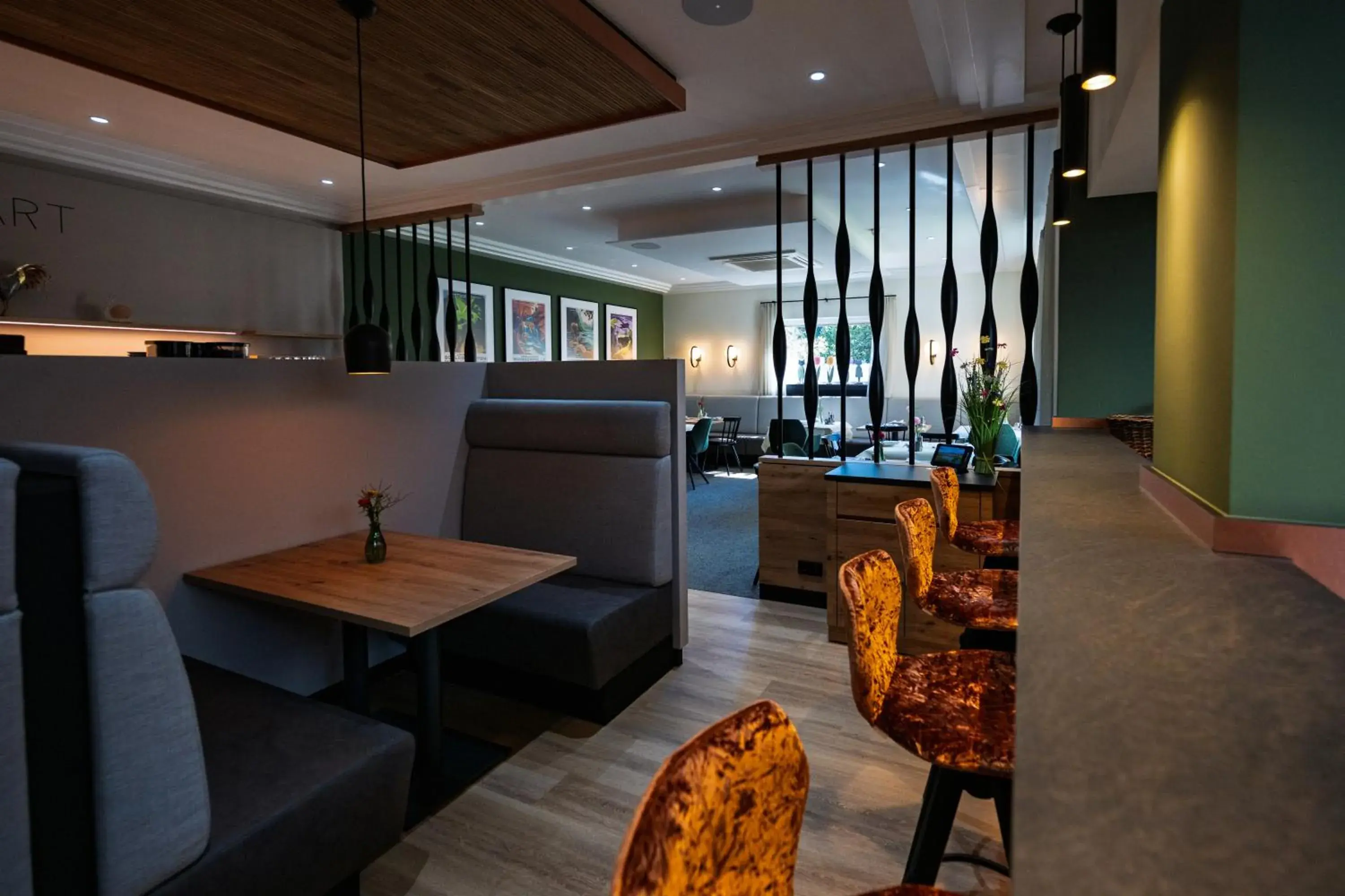 Restaurant/places to eat in Hotel Azenberg Restaurant/places to eat in Hotel Azenberg