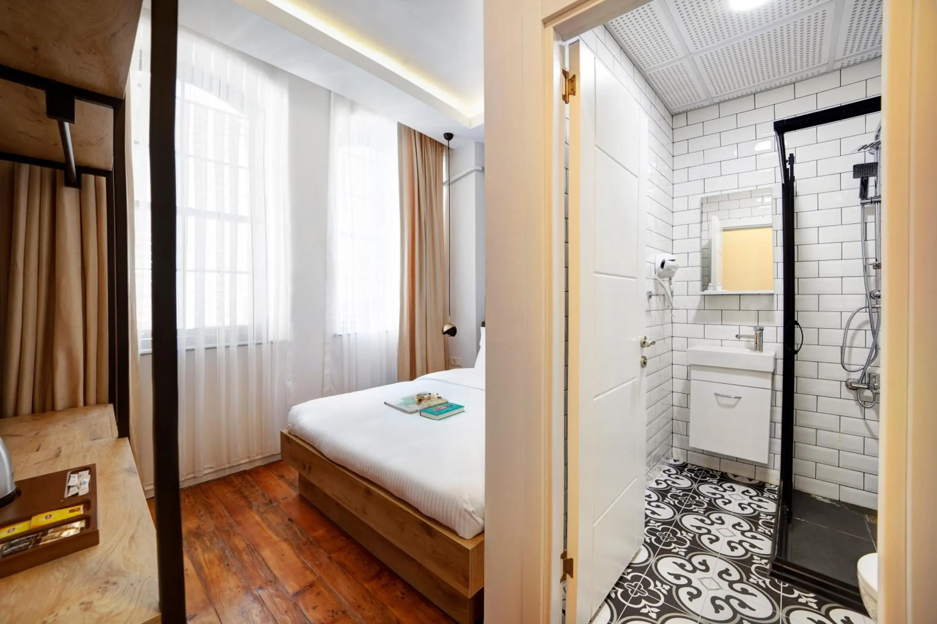 Standard Double Room in Maravilloso Hotel Galata Standard Double Room in Maravilloso Hotel Galata