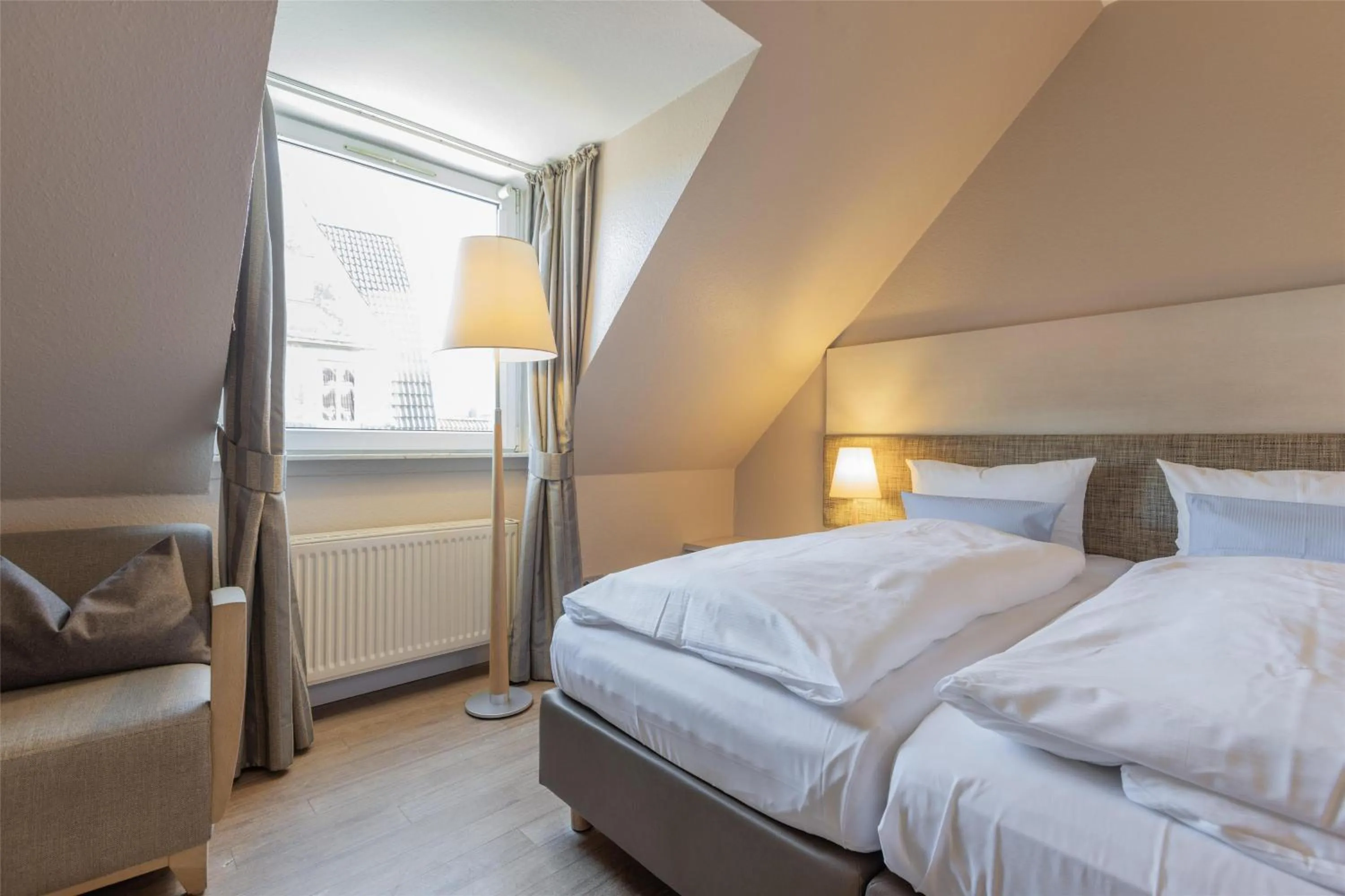 Bedroom, Bed in Best Western Plus Theodor Storm Hotel