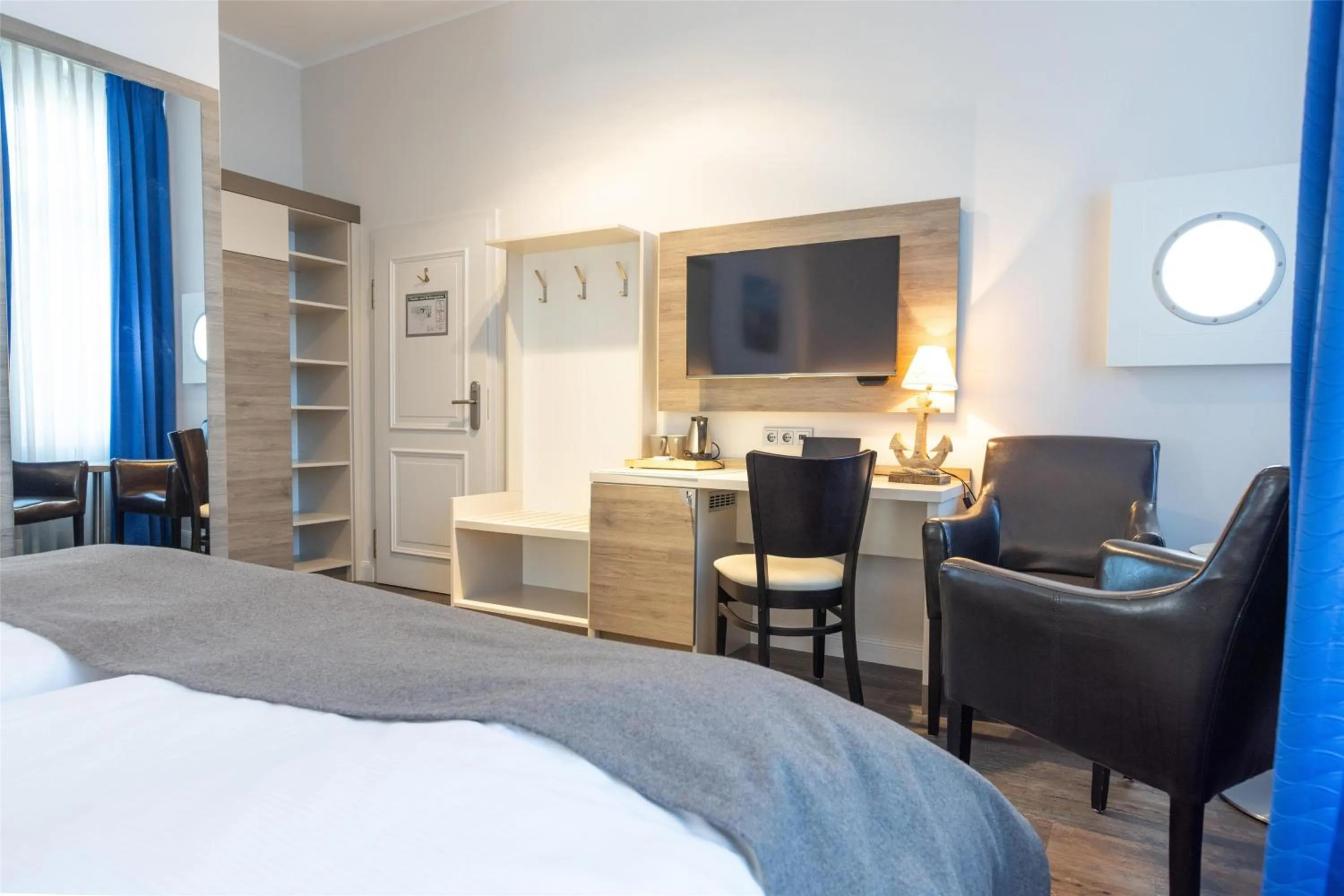 Bedroom, Bed in Best Western Plus Theodor Storm Hotel