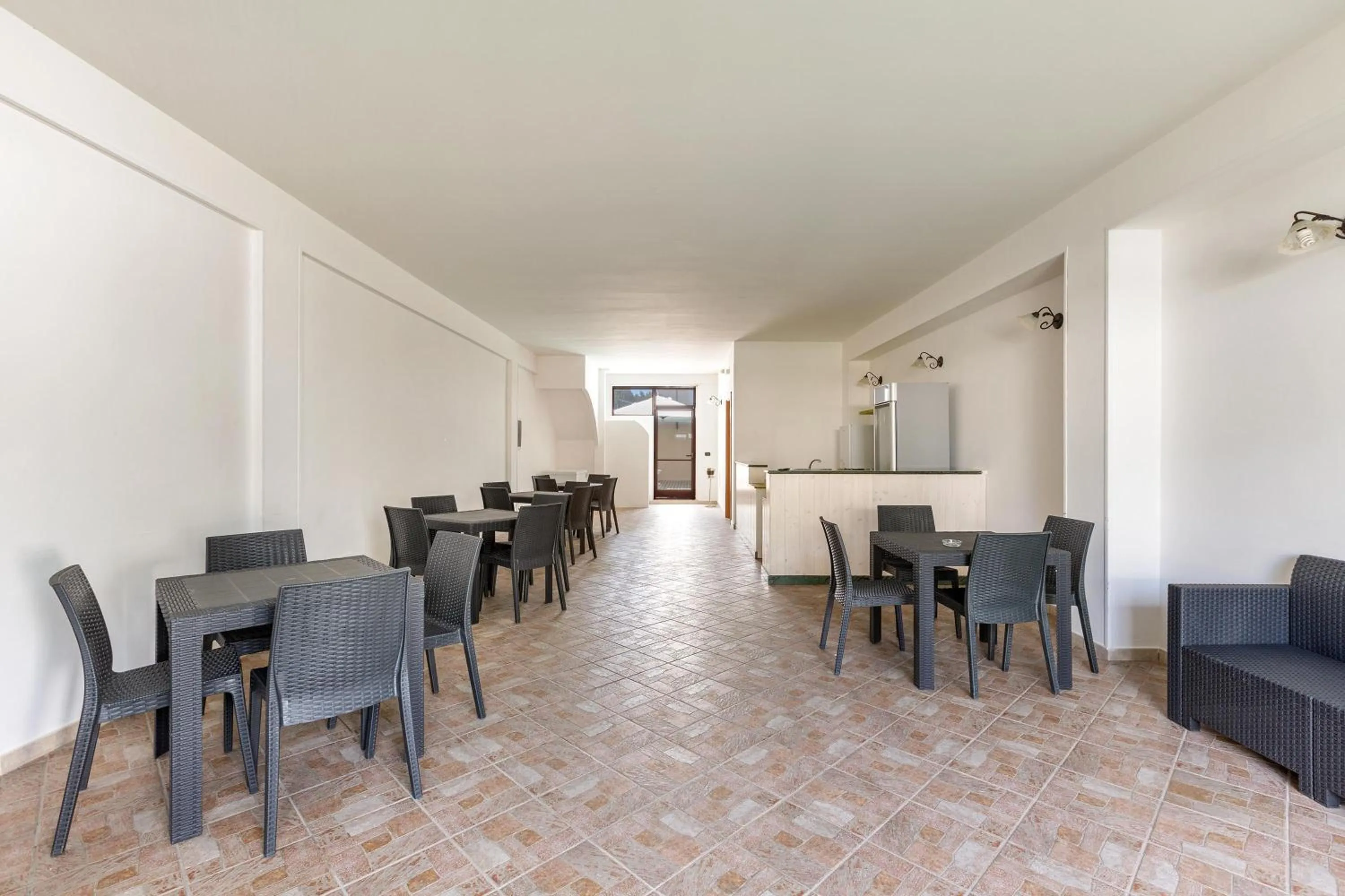 Breakfast in Joy Home B&B