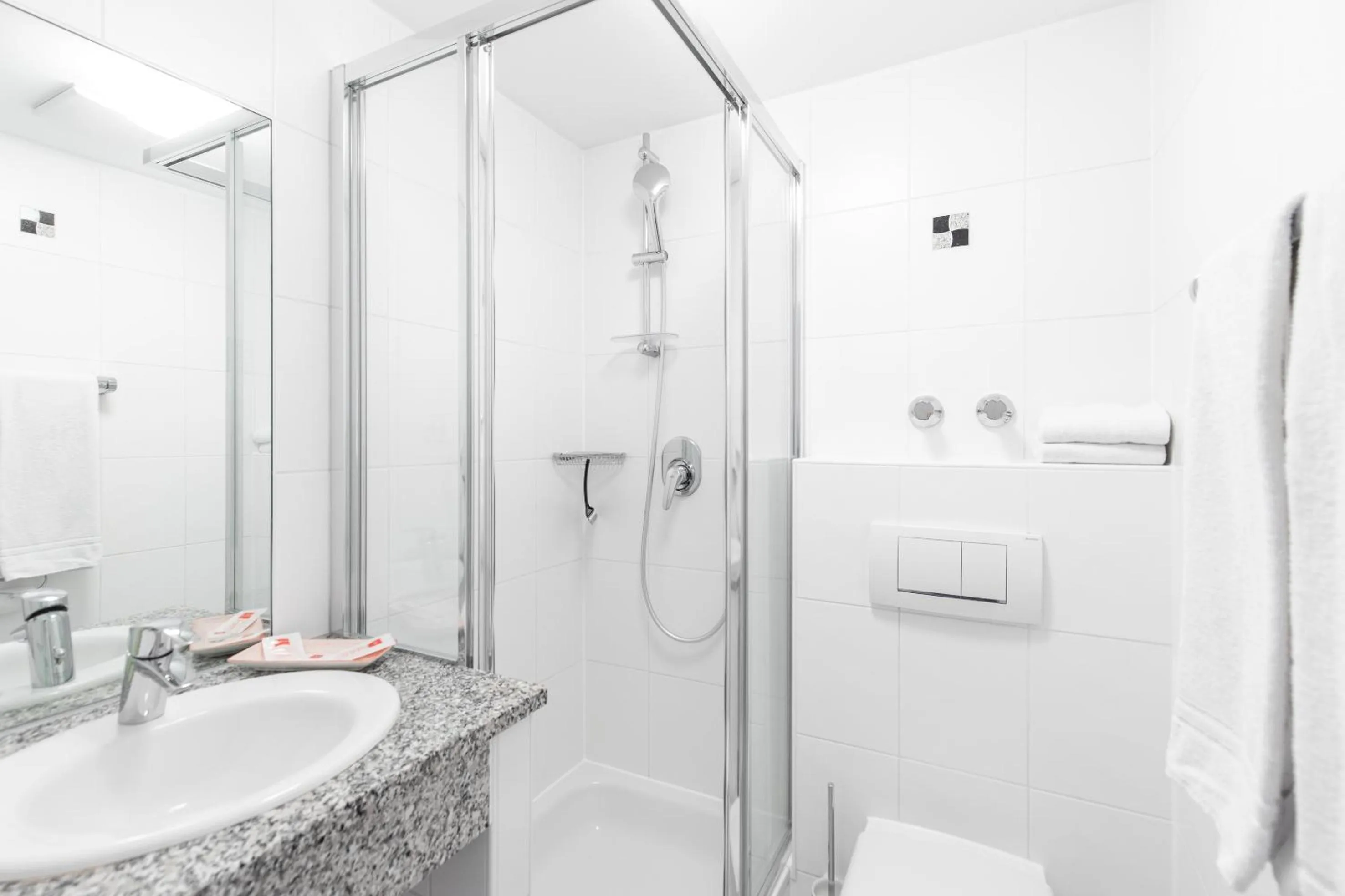 Shower in Köln 2020