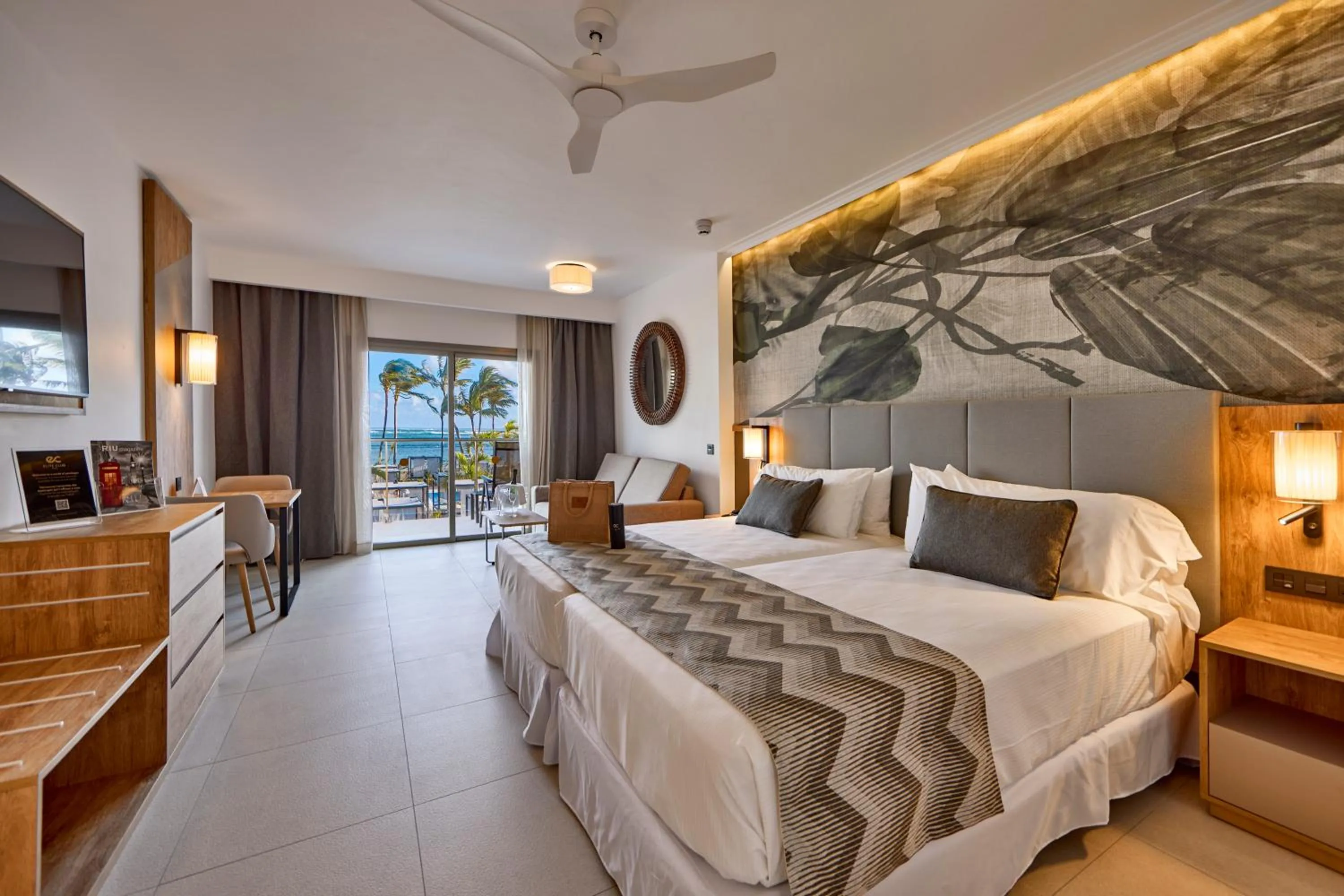 Bed in Riu Palace Mauritius - All Inclusive - Adults Only