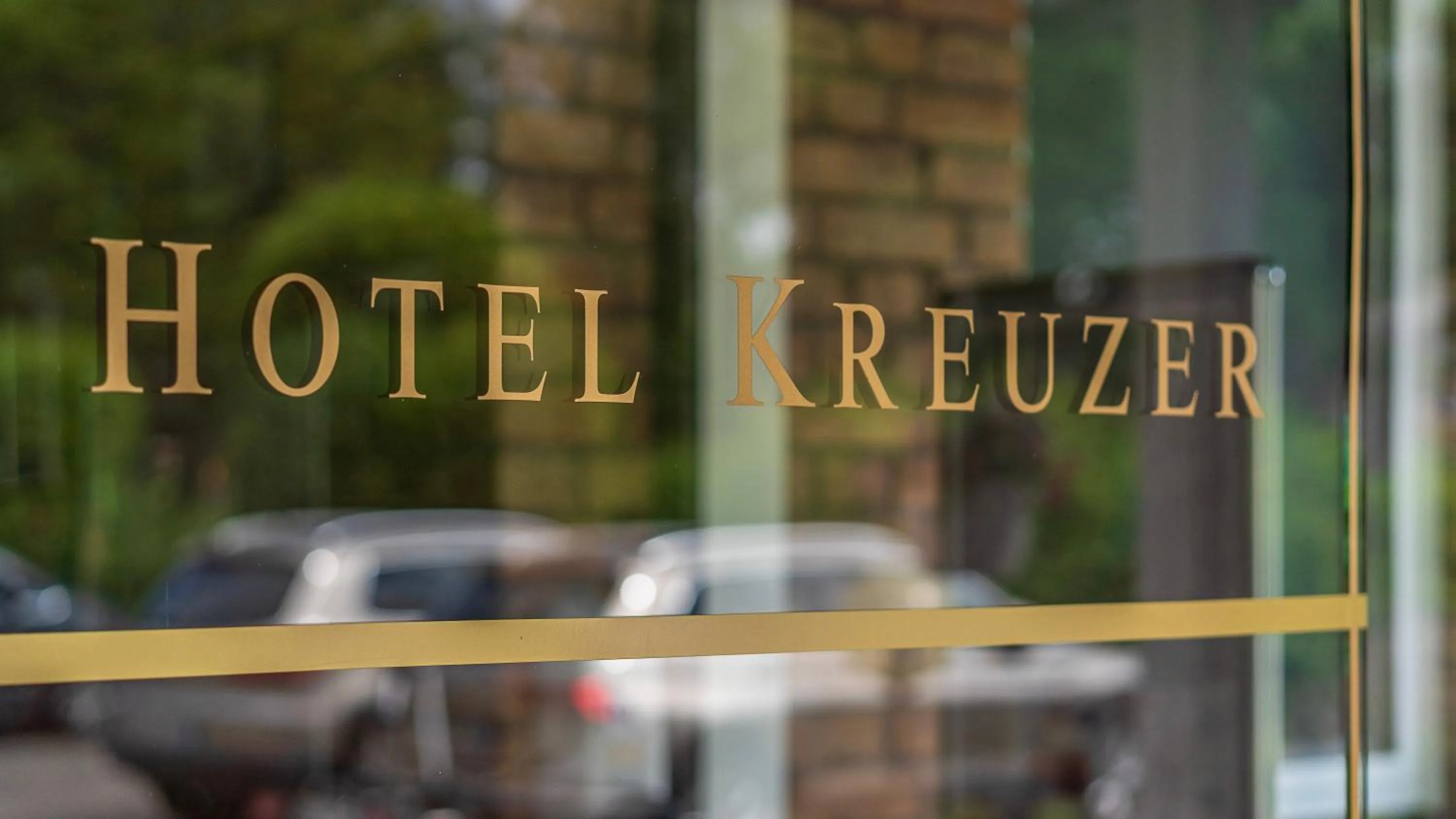 Logo/Certificate/Sign in Hotel Kreuzer